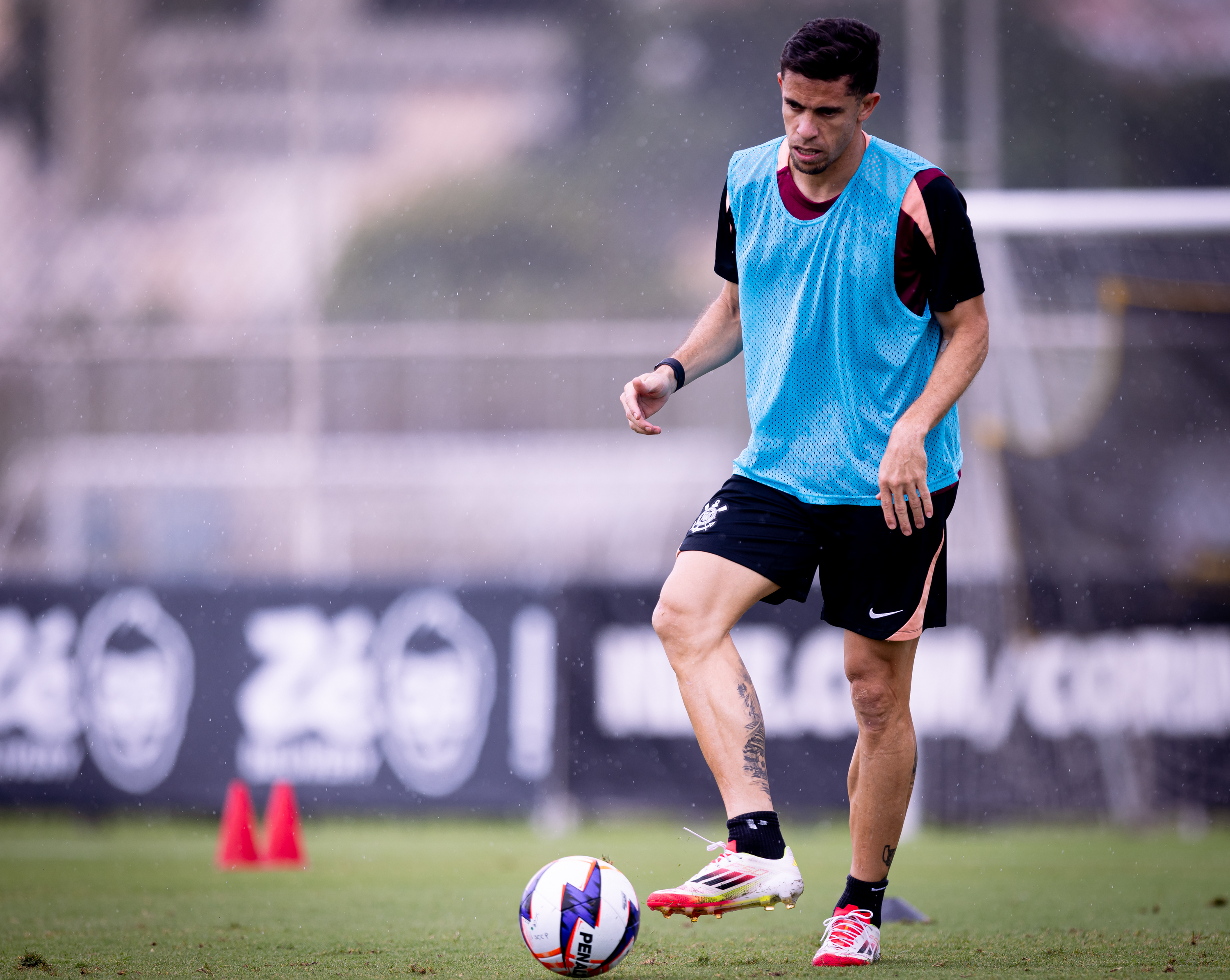 Gabriel Paulista é inscrito e pode fazer sua estreia pelo Corinthians em meio a grande expectativa