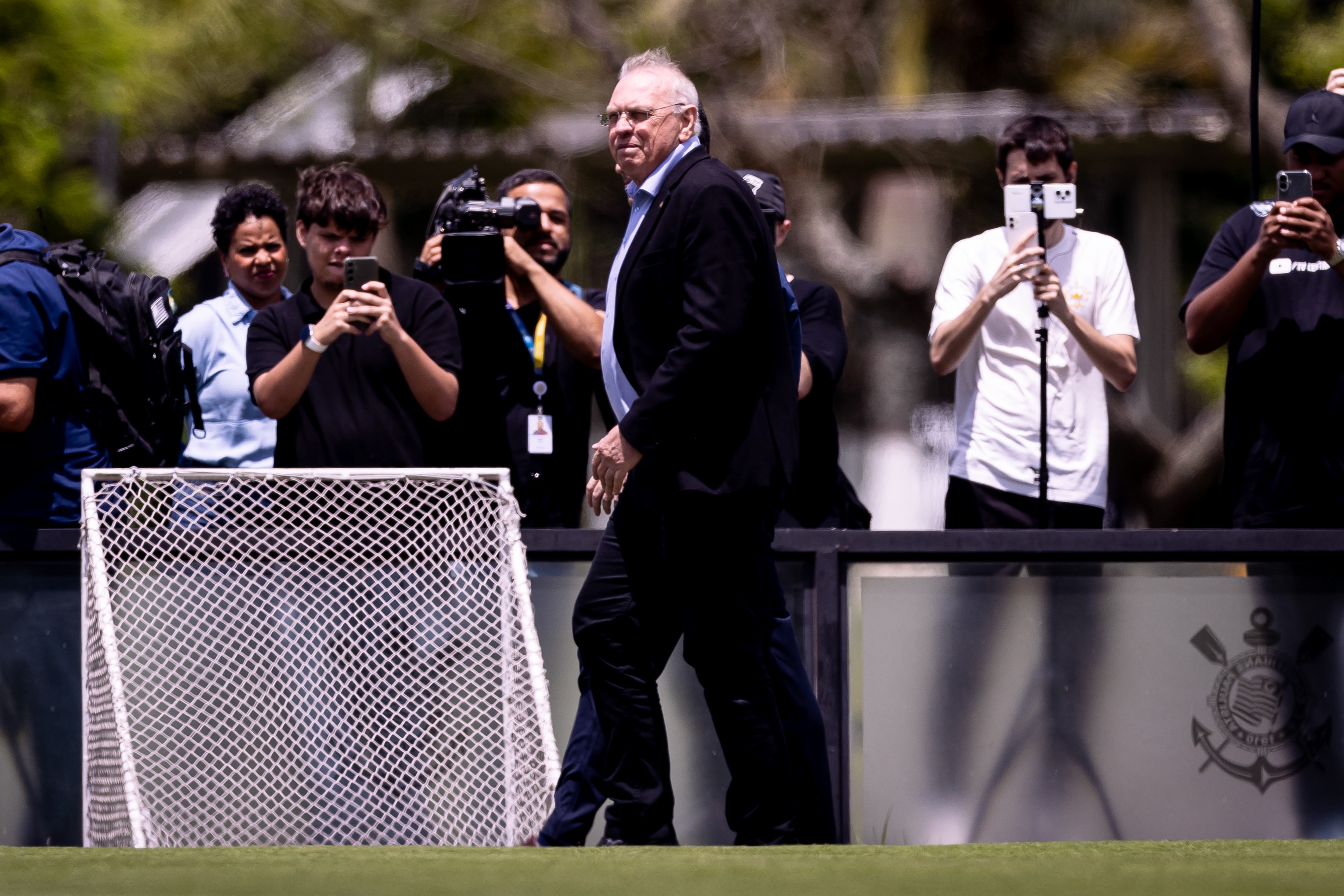 Corinthians antecipa pagamento da CNRD, espera desbloqueio da transfer ban no cenário financeiro
