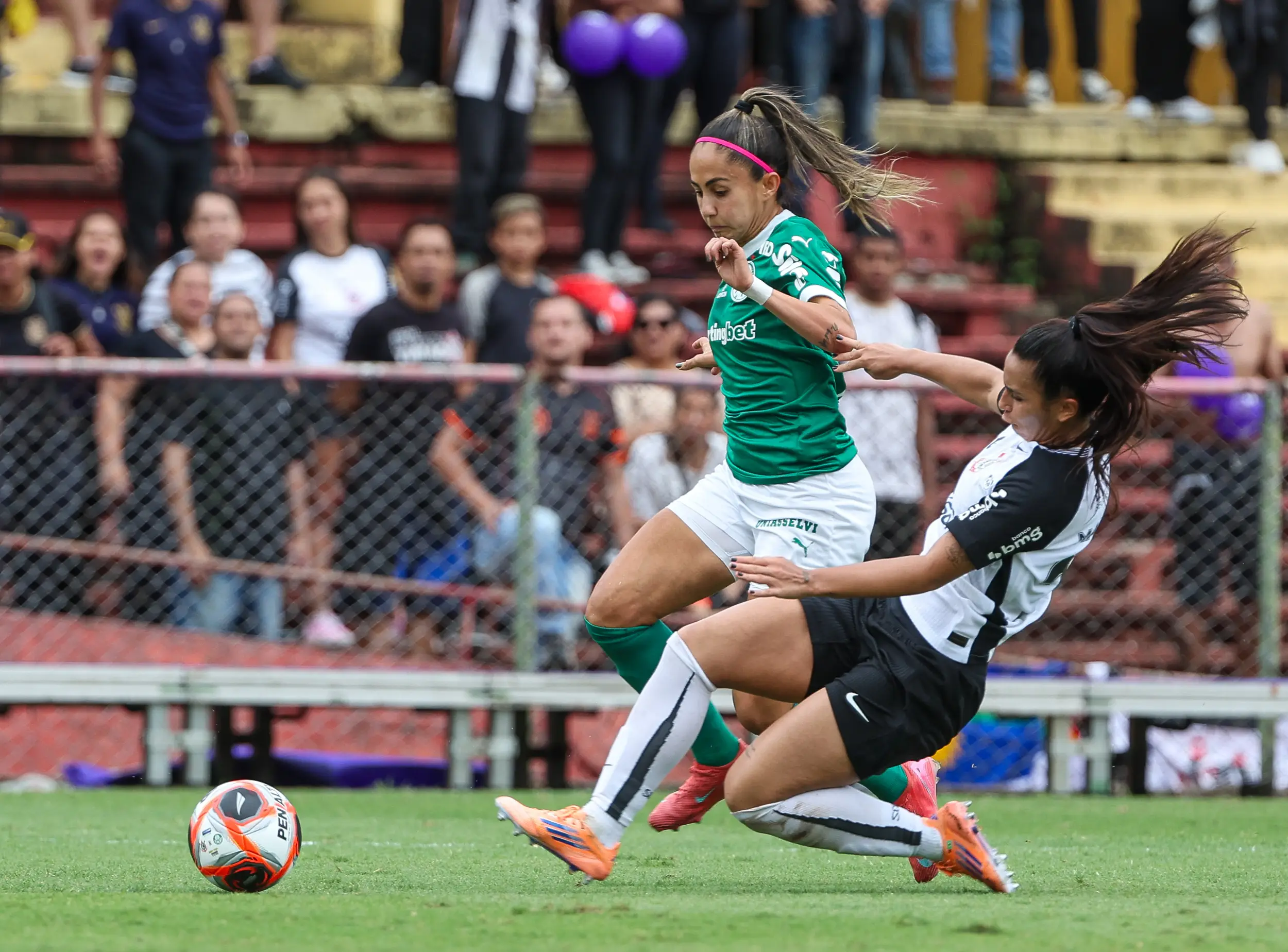 Palmeiras x Corinthians: CBF define mando da Supercopa feminina em decisão crucial