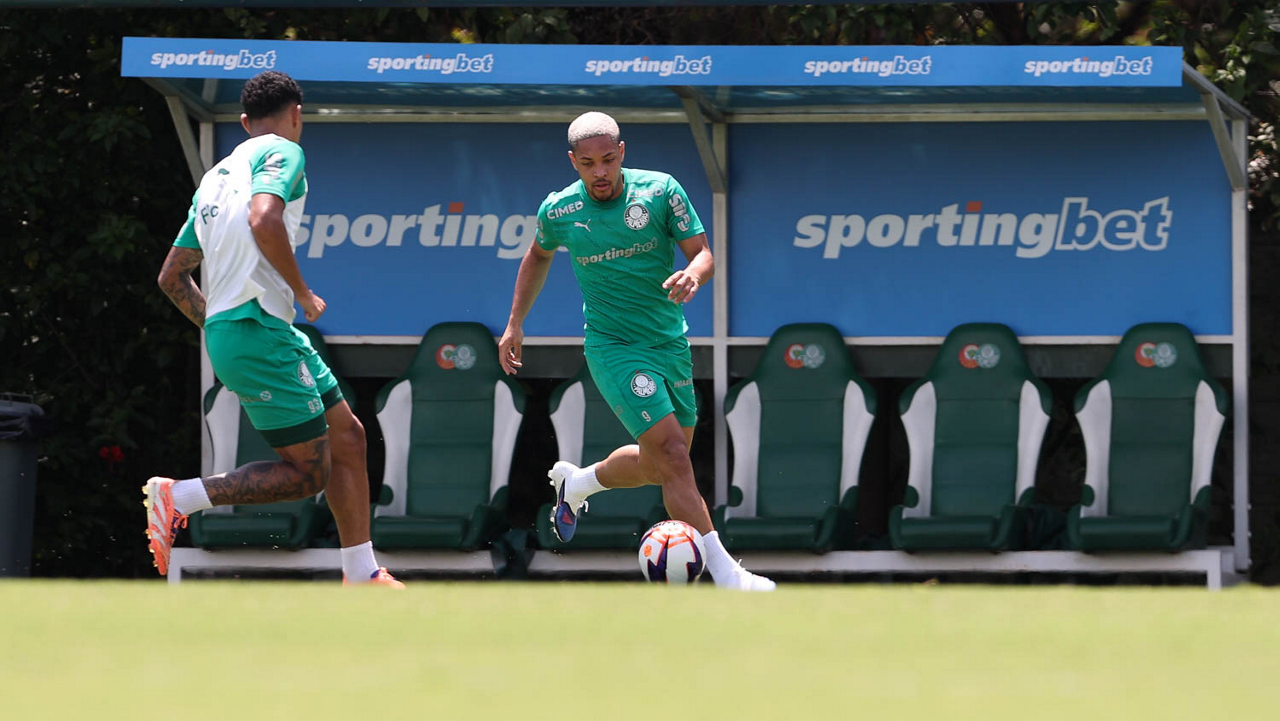 Palmeiras se reapresenta e mira duelo contra o Botafogo-SP pelo Paulistão