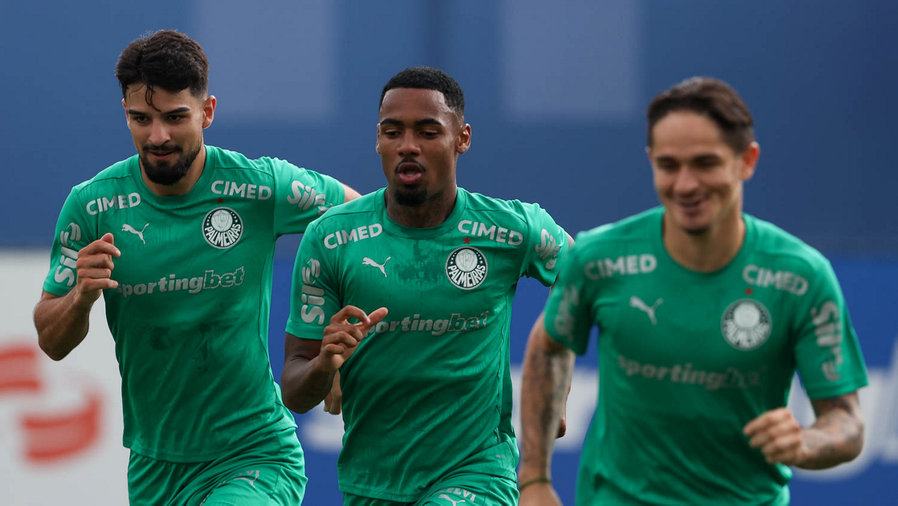 Palmeiras Intensifica Treinos em Foco no Clássico Contra o Corinthians