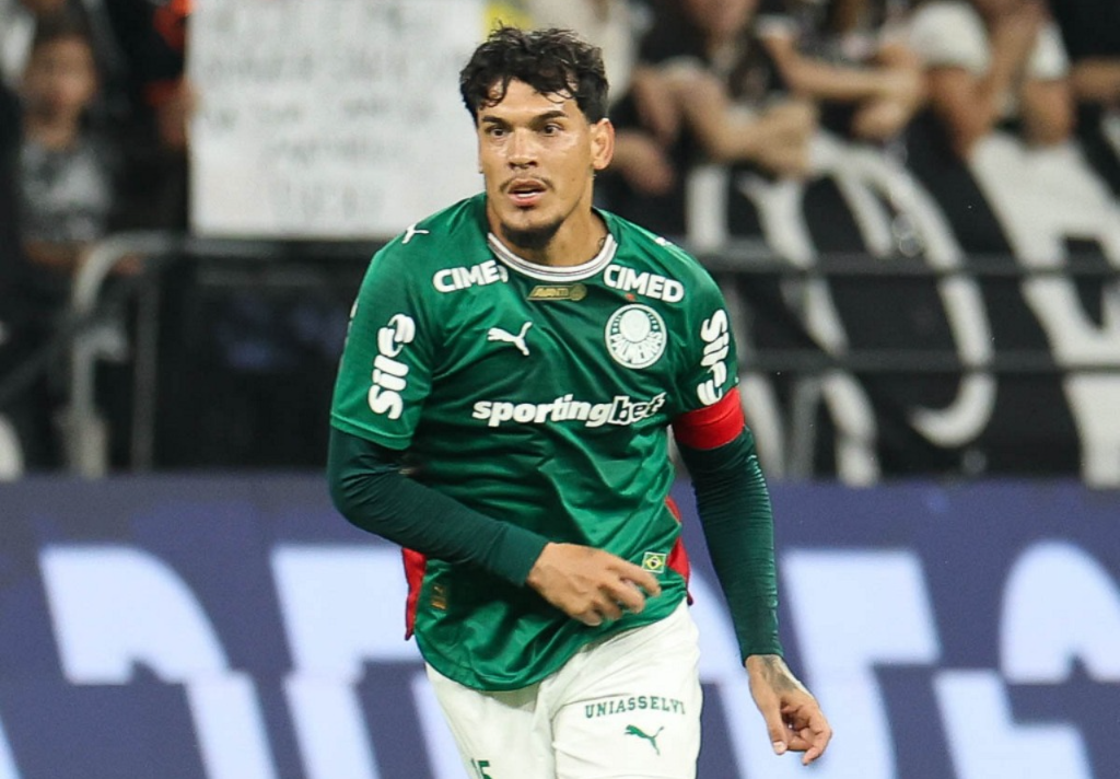 Gómez brilha e conduz Palmeiras à vitória sobre o Corinthians no clássico Paulista