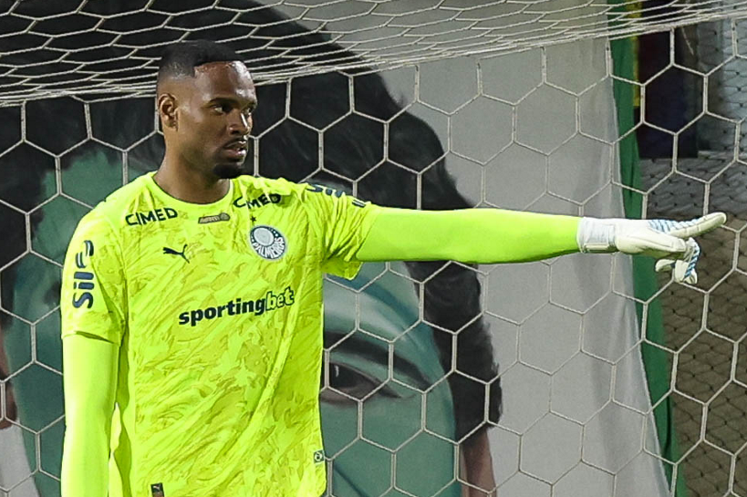 Novo dono do gol? Carlos Miguel impressiona no Verdão com números impressionantes