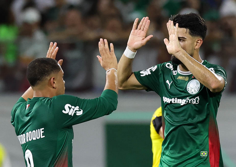 Palmeiras goleia e alcança 13ª semifinal seguida no Paulistão
