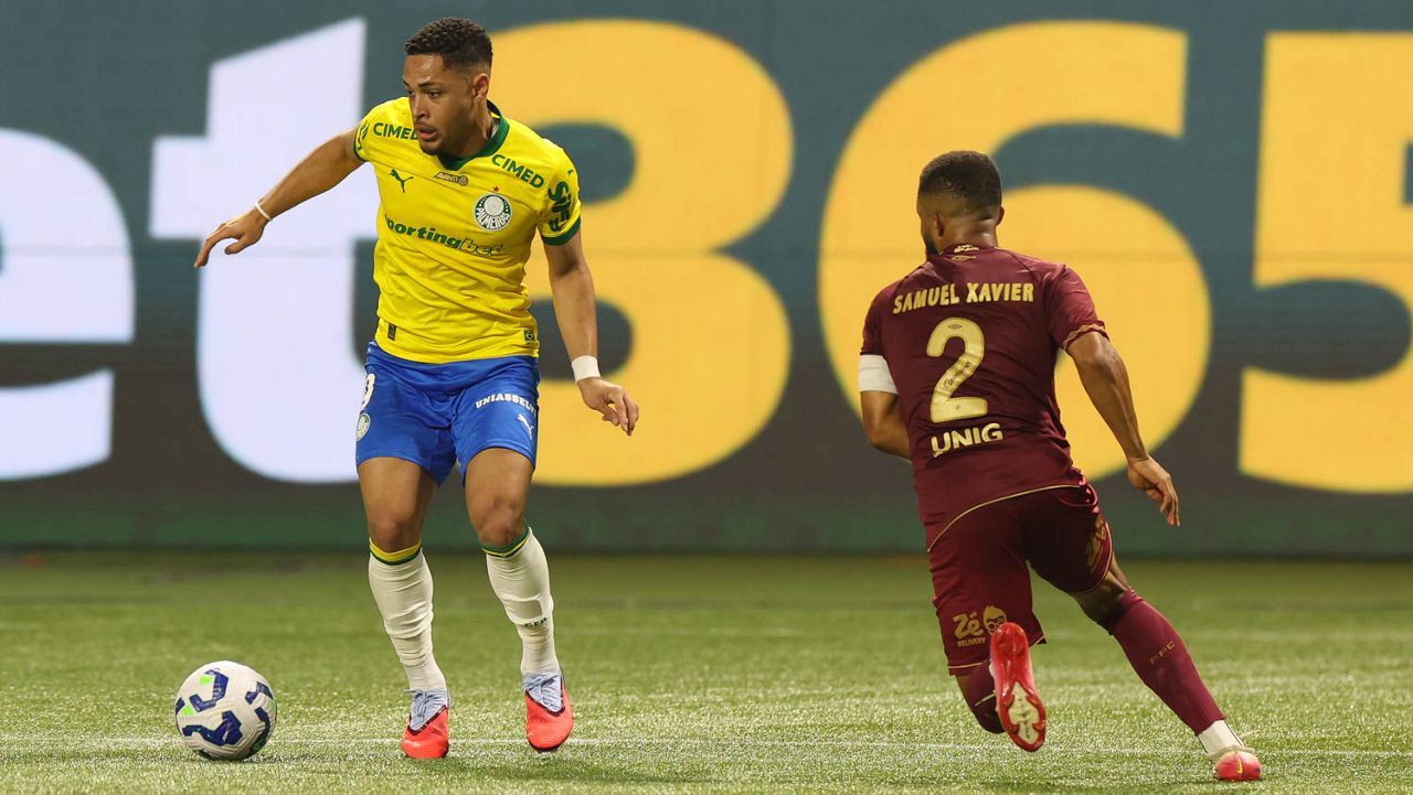 Palmeiras e Fluminense se enfrentam em duelo decisivo pelo Brasileirão: onde assistir e escalações previstas