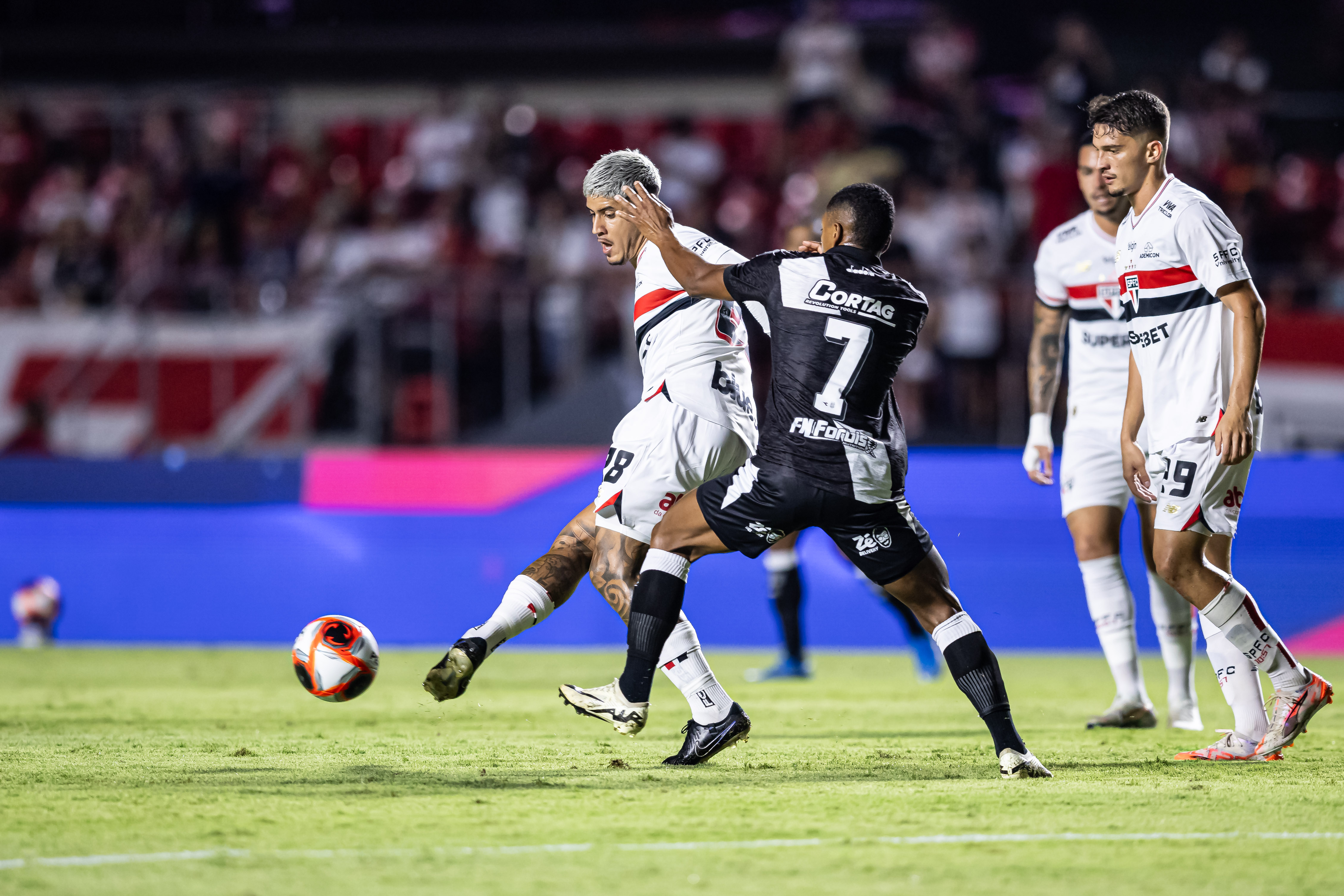 Ponte Preta x São Paulo pelo Paulista: onde assistir, estatísticas e ...