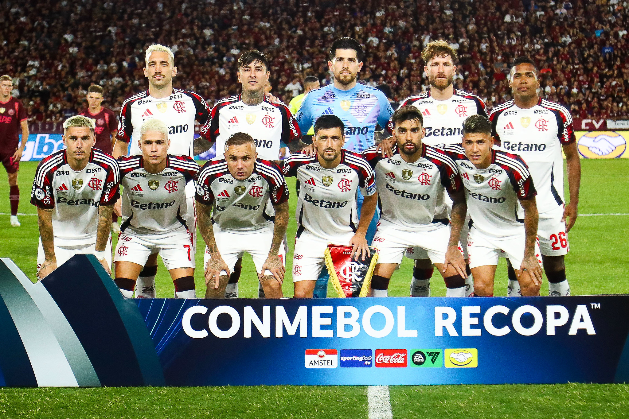 Qual sua opinião? Torcida cobra a falta de vigor após novo tropeço do Flamengo