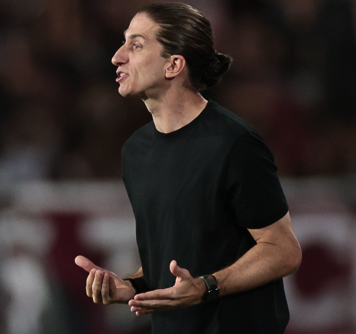Filipe Luís critica falhas do Flamengo e exige resposta imediata da equipe
