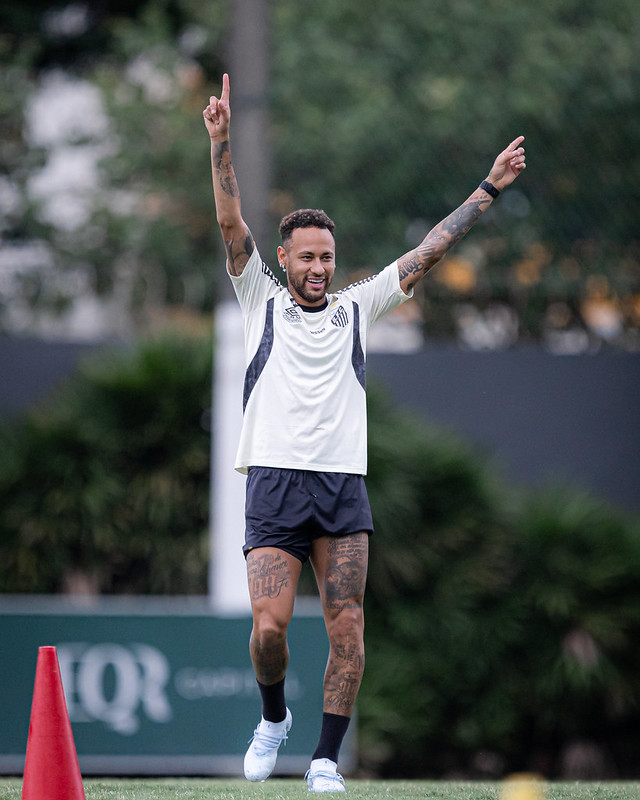 Confira fotos do último treino do Santos antes da partida contra o Vasco