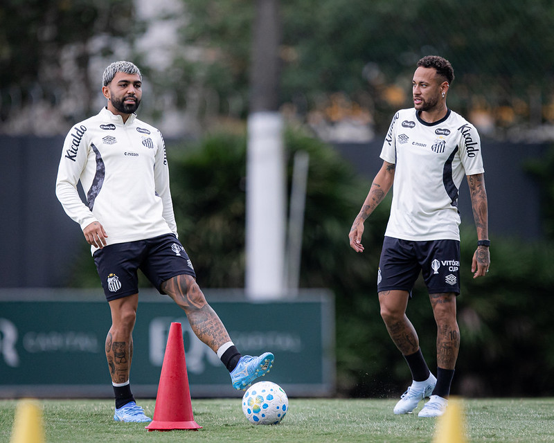 Santos encerra preparação e divulga provável escalação para duelo contra o Vasco