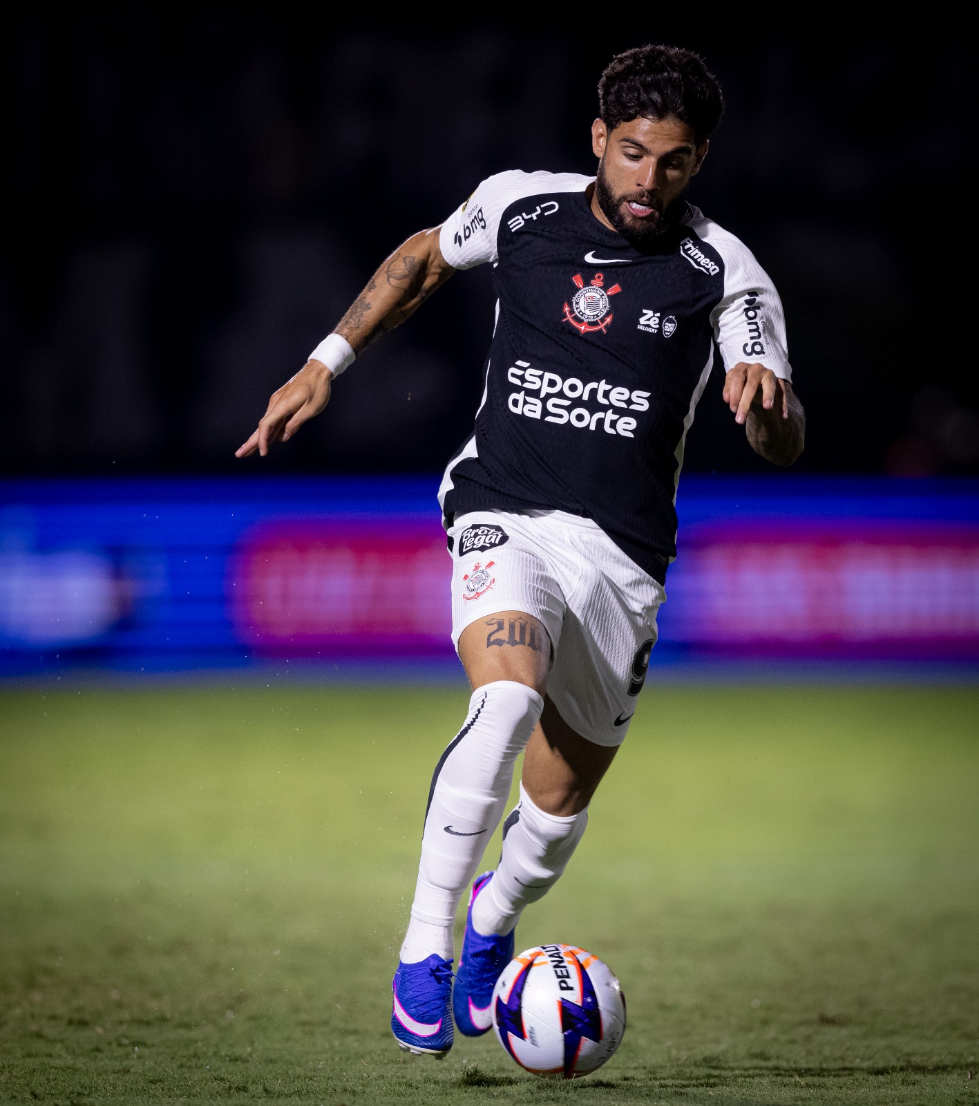 Yuri Alberto apresenta lesão na coxa após exames no Corinthians; impacto na equipe é avaliado