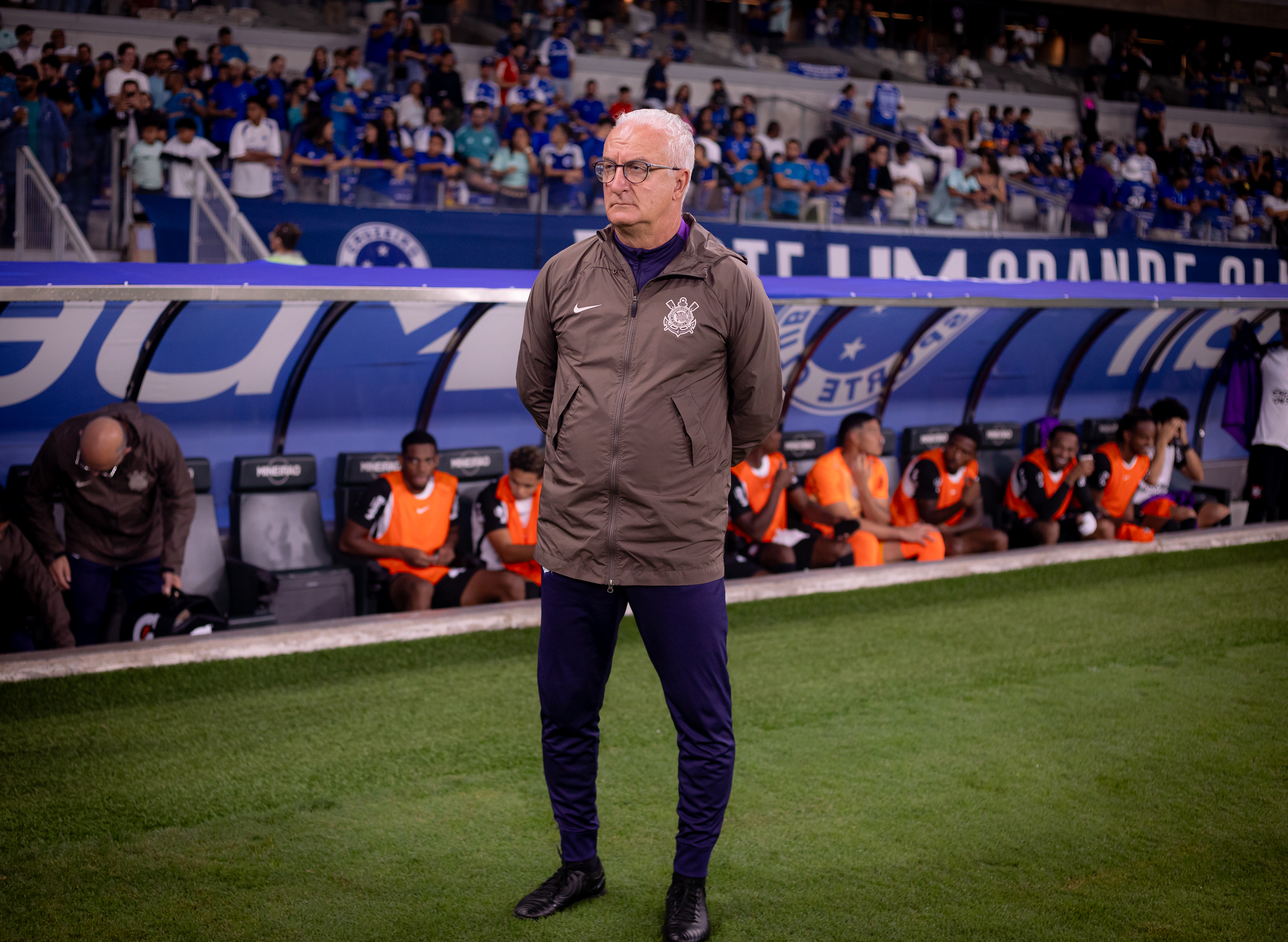 Dorival Critica FPF e Exige Reformas no Corinthians: 