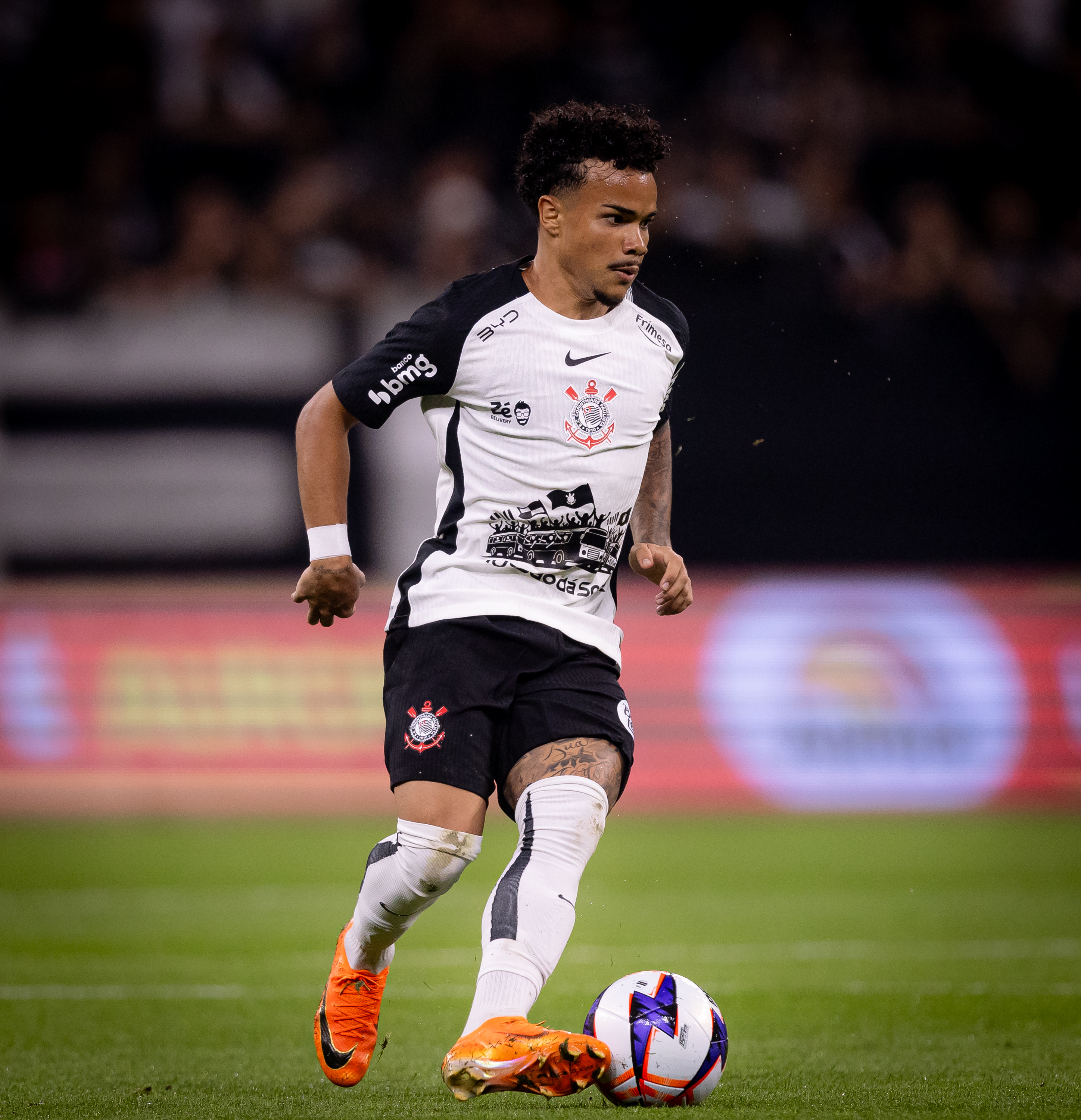 Lesão seria! Corinthians divulga boletim sobre situações medicas de lateral Hugo e Kaio César