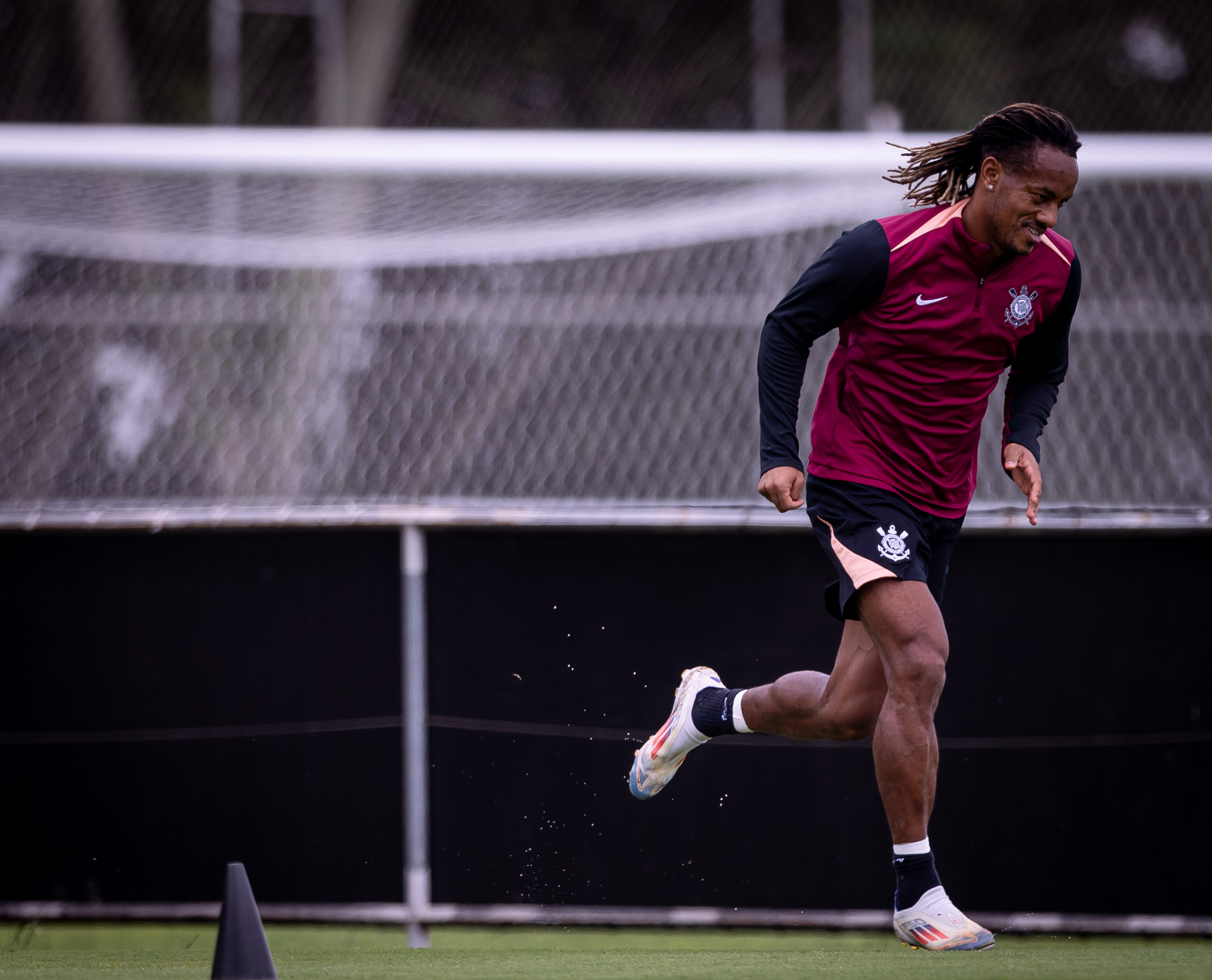 Carrillo Avança em Recuperação e Pode Ser Opção para o Corinthians contra o Bragantino