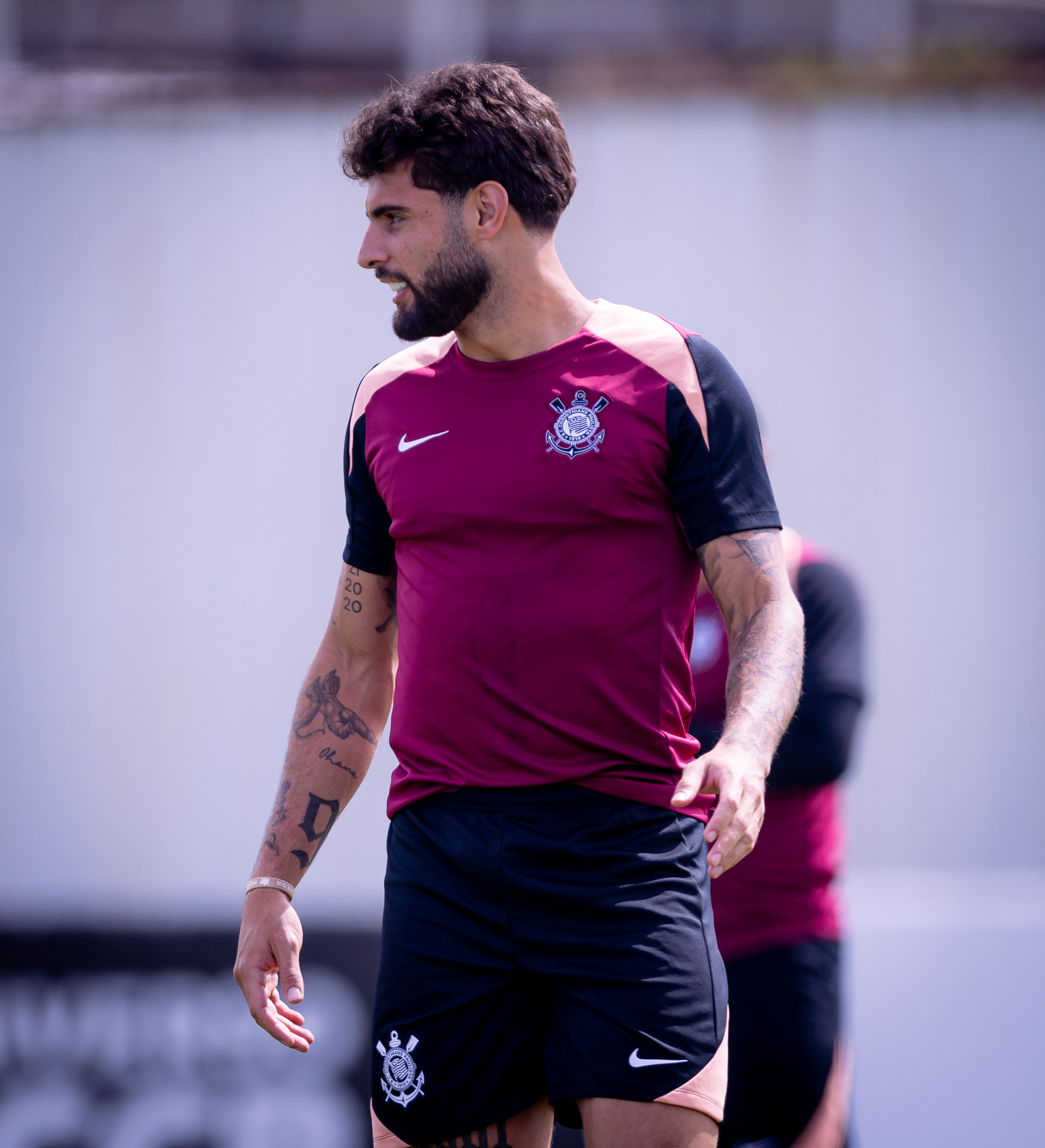 Yuri Alberto é Substituído por Lesão em Vitória do Corinthians no Segundo Tempo