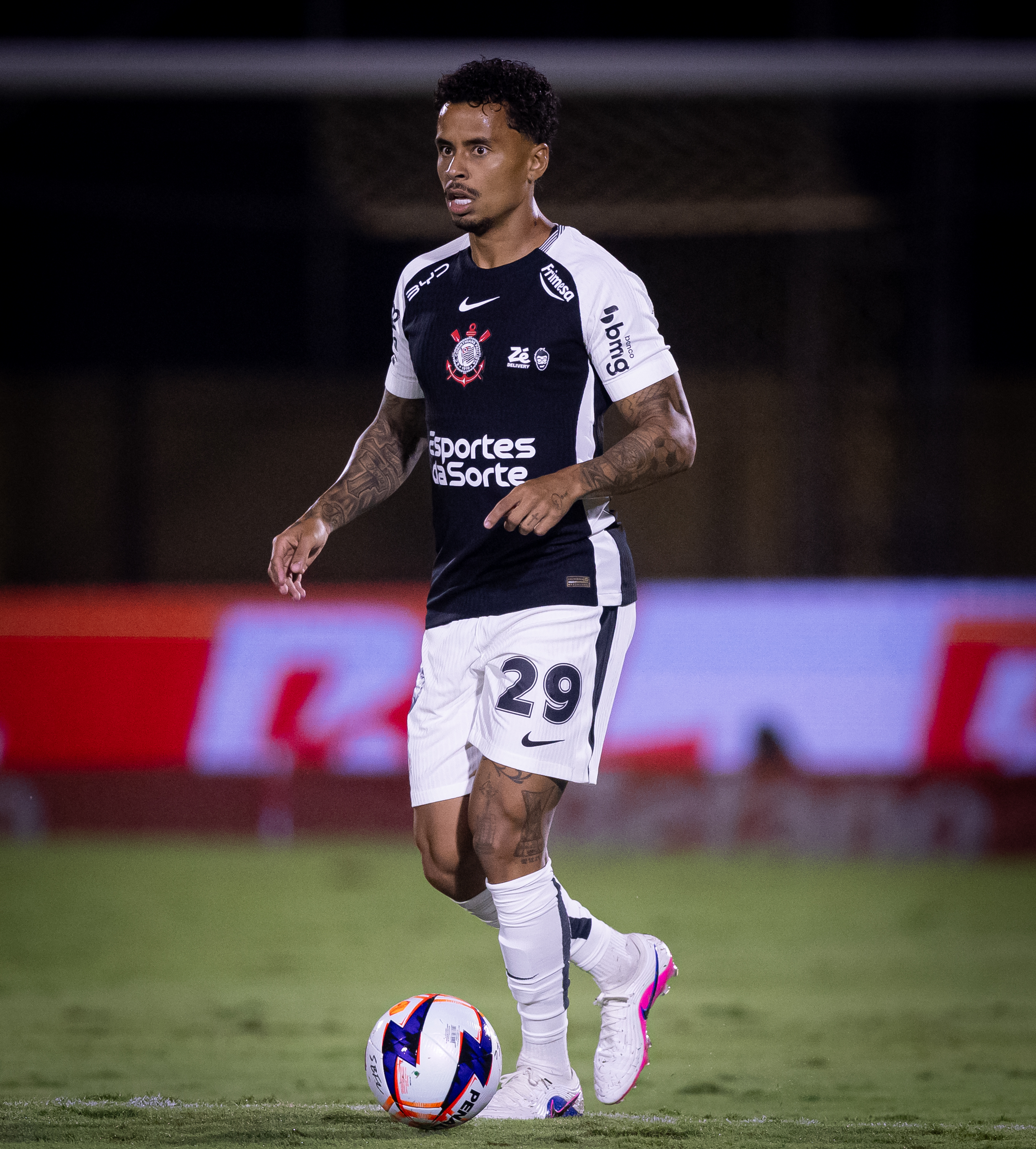 Corinthians Enfrenta Desafio duplo: Confronto pelo Brasileiro e Decisão do Paulistão à Vista