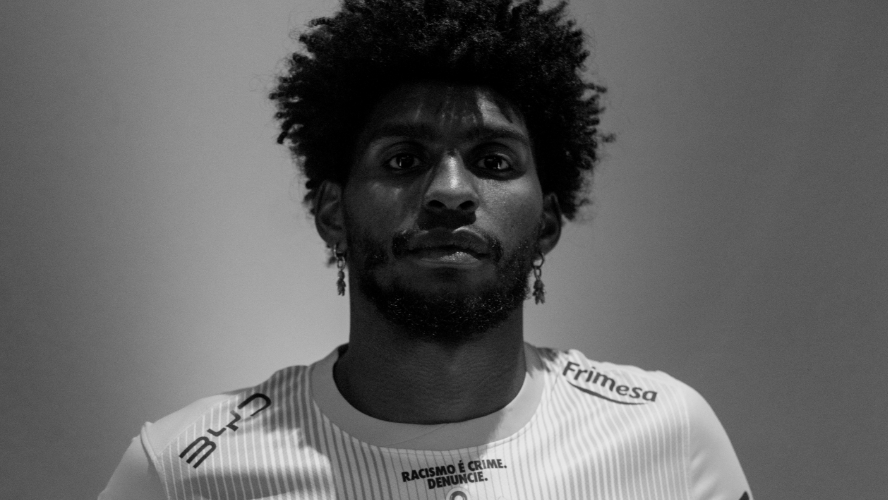 Corinthians Lança Novo Uniforme em Prol da Luta Contra o Racismo