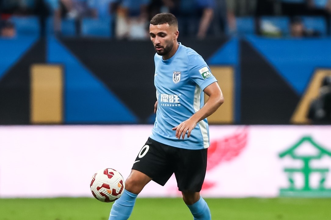 Corinthians em Fase Final: O Que Impede o Anúncio de Zakaria Labyad?