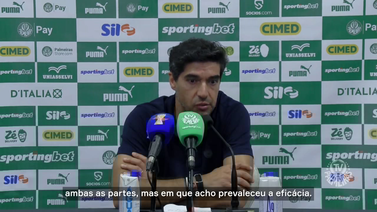 Abel elogia desempenho do Palmeiras no Derby e celebra chegada de Arias
