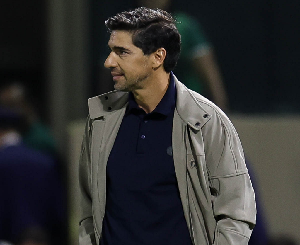 Palmeiras em Foco: Competições e Confrontos Cruciais no Calendário de Abril