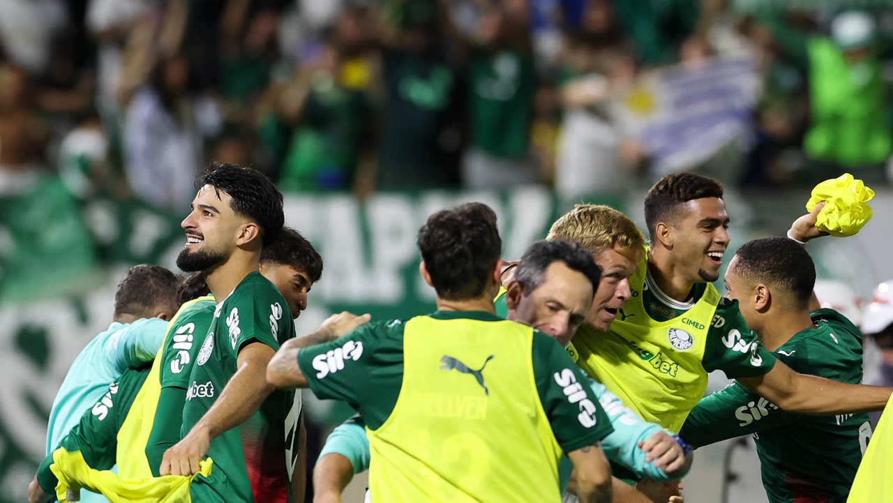 Palmeiras Reforça Domínio no Choque-Rei e Avança para a Decisão do Campeonato Paulista
