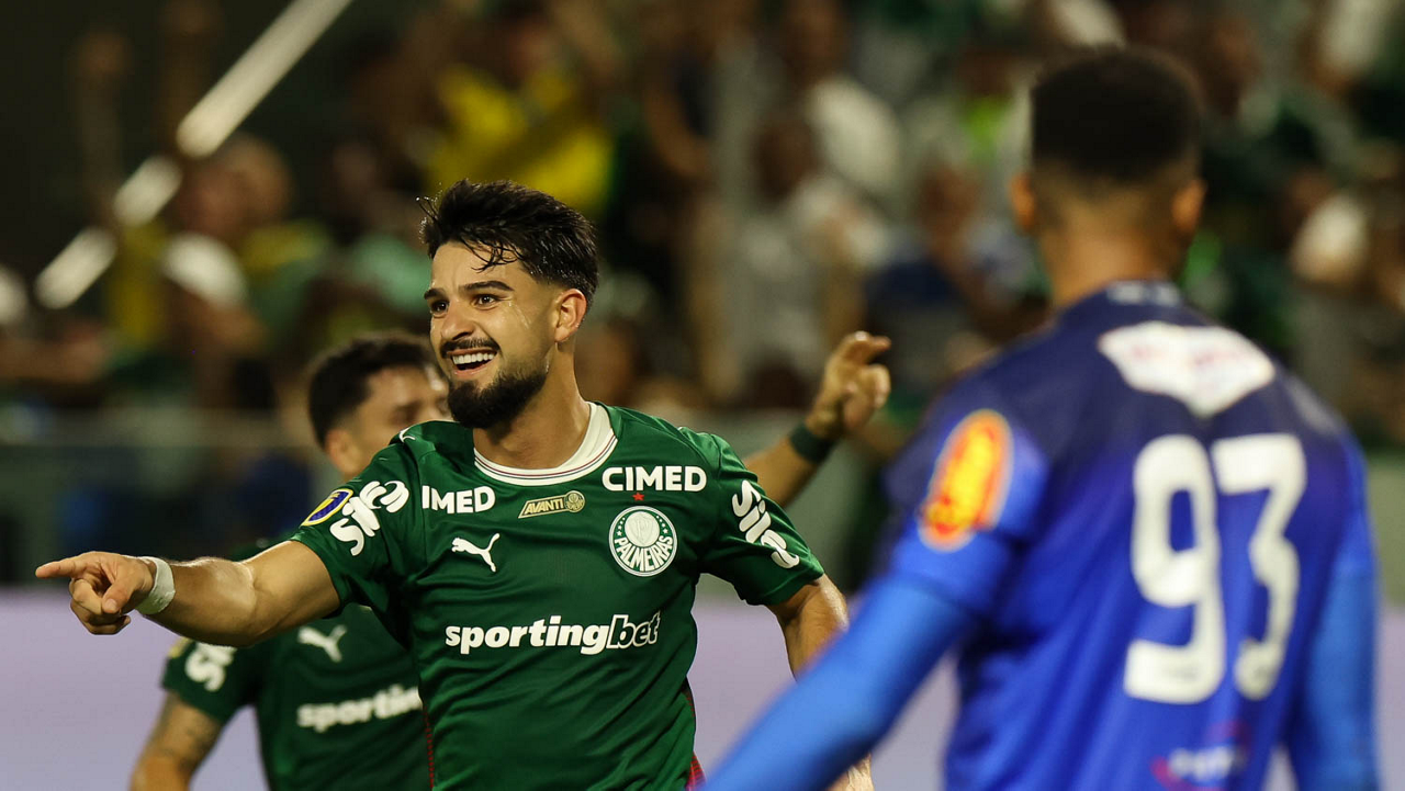 Flaco López: Foco Total no Título e na Copa, Um Jogo de Cada Vez com o Palmeiras!