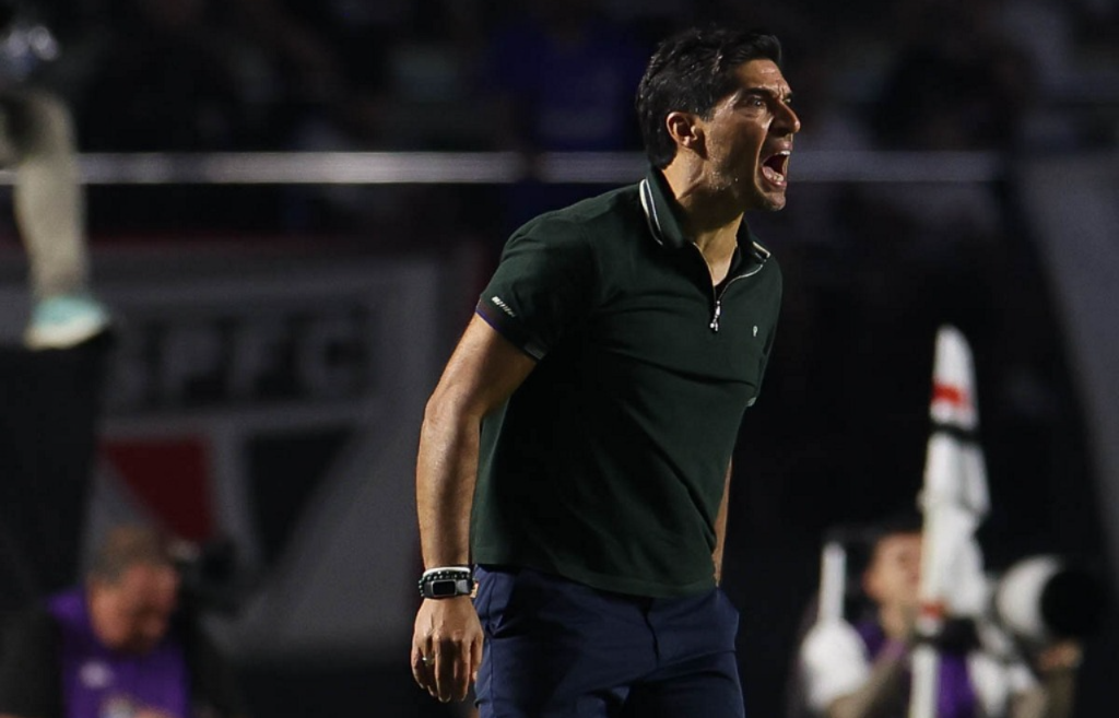 Árbitro Registra Ofensa de Abel em Súmula do Clássico Choque-Rei