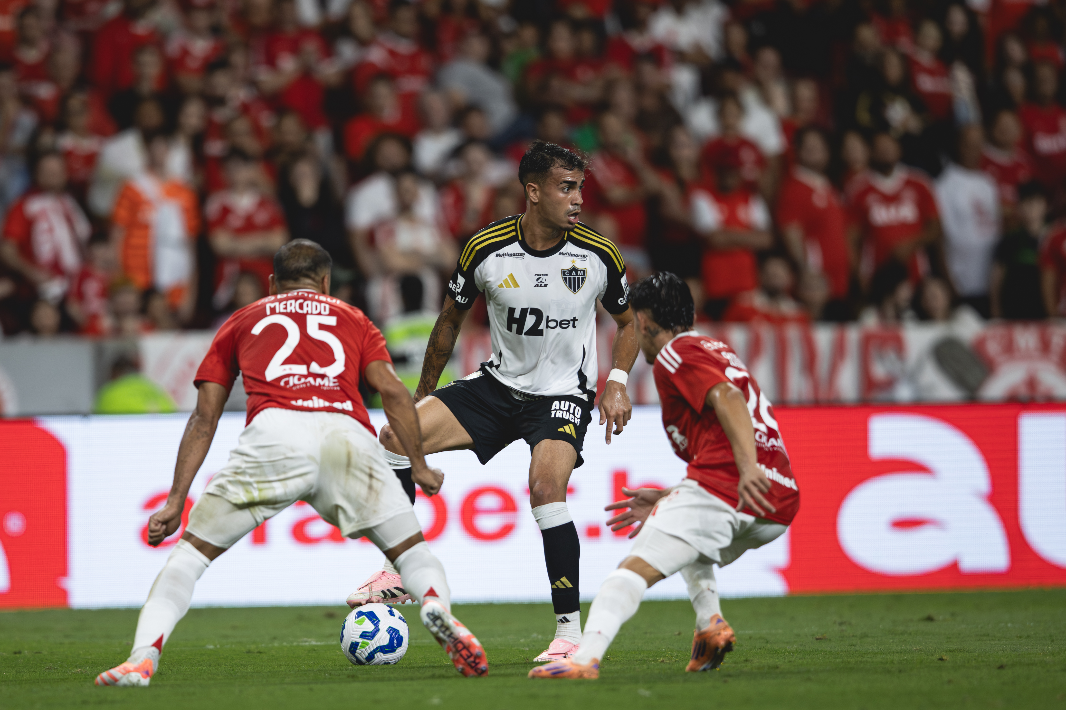 Atlético-MG x Inter: veja onde assistir e prováveis escalações do jogo ...