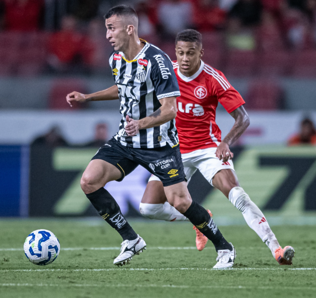 Santos x Internacional pelo Brasileirão: onde assistir ao vivo ...