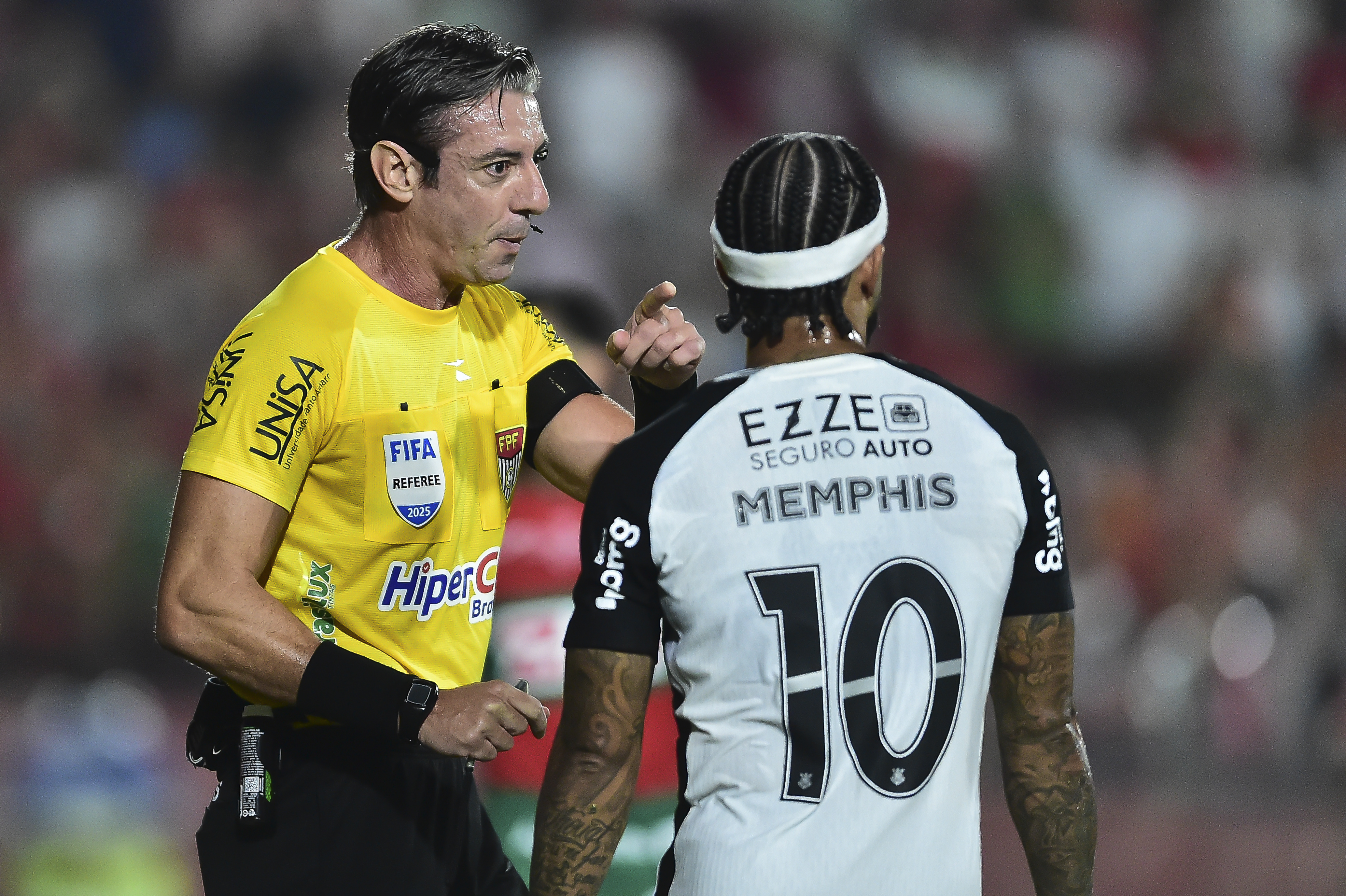 Pavio curto? Corinthians é o segundo time mais amarelado do Brasileirão 2026