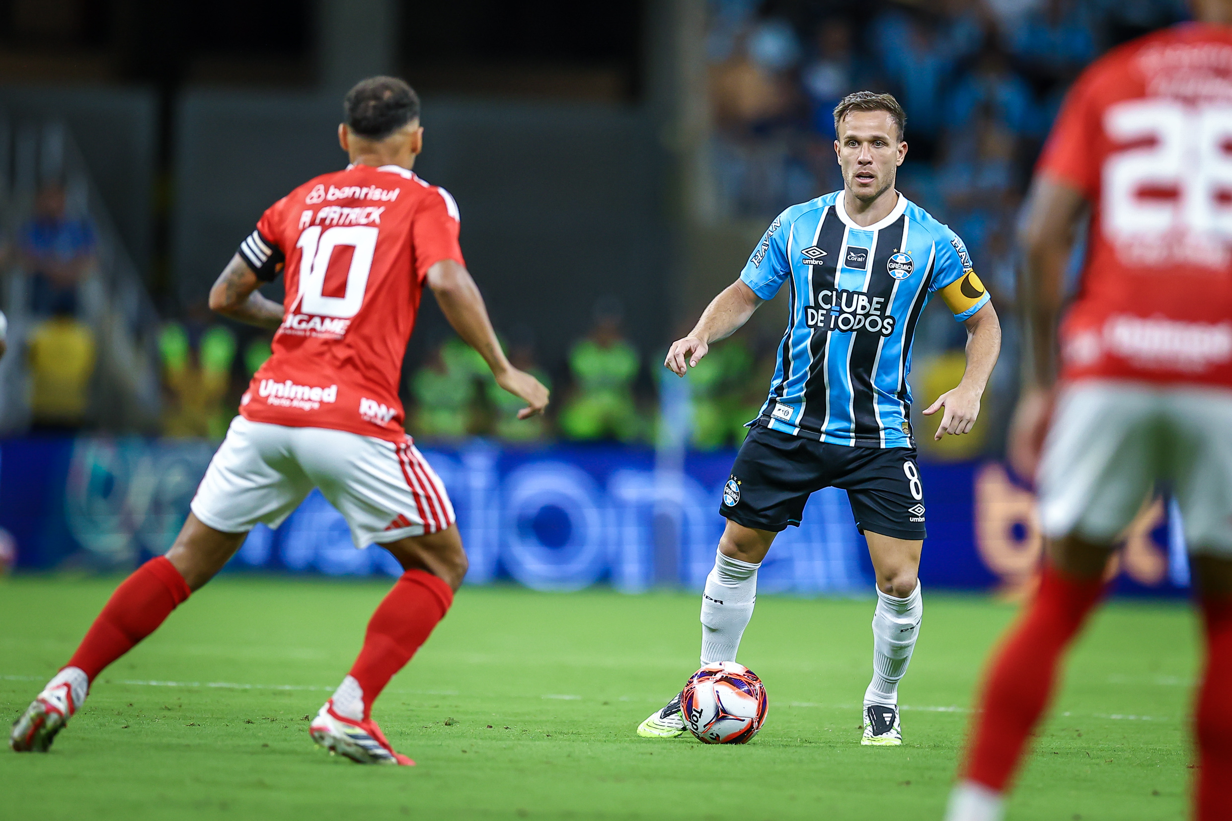 Internacional x Grêmio: veja onde assistir e prováveis escalações da ...