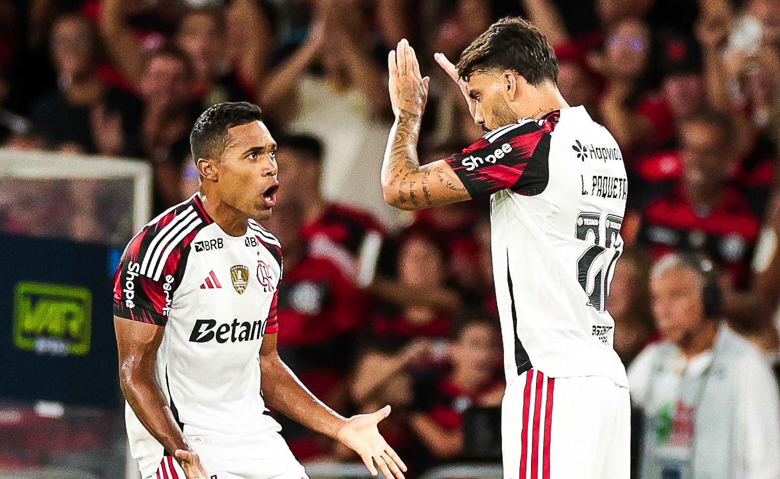 Alex Sandro Enfatiza Força do Elenco e Almeja Título Carioca