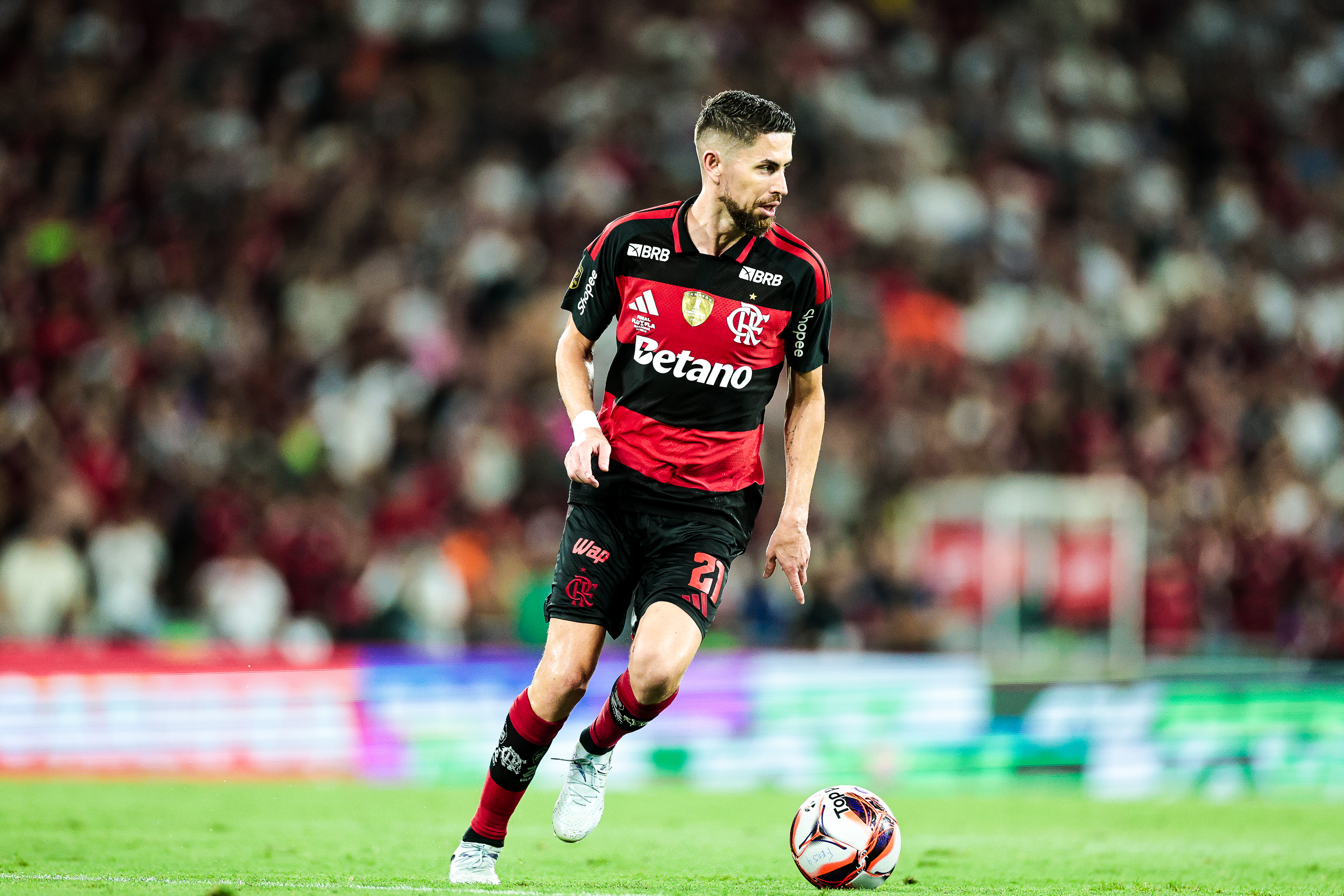 Jorginho destaca reação do Flamengo contra o Cruzeiro e projeta volta no Maracanã