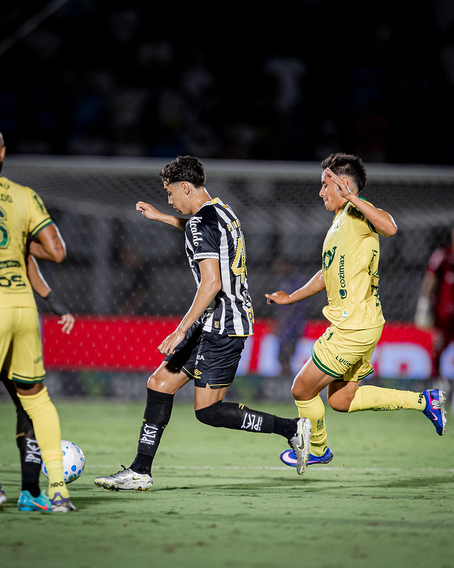 Santos x Mirassol pelo Campeonato Brasileiro: veja prováveis escalações e onde assistir