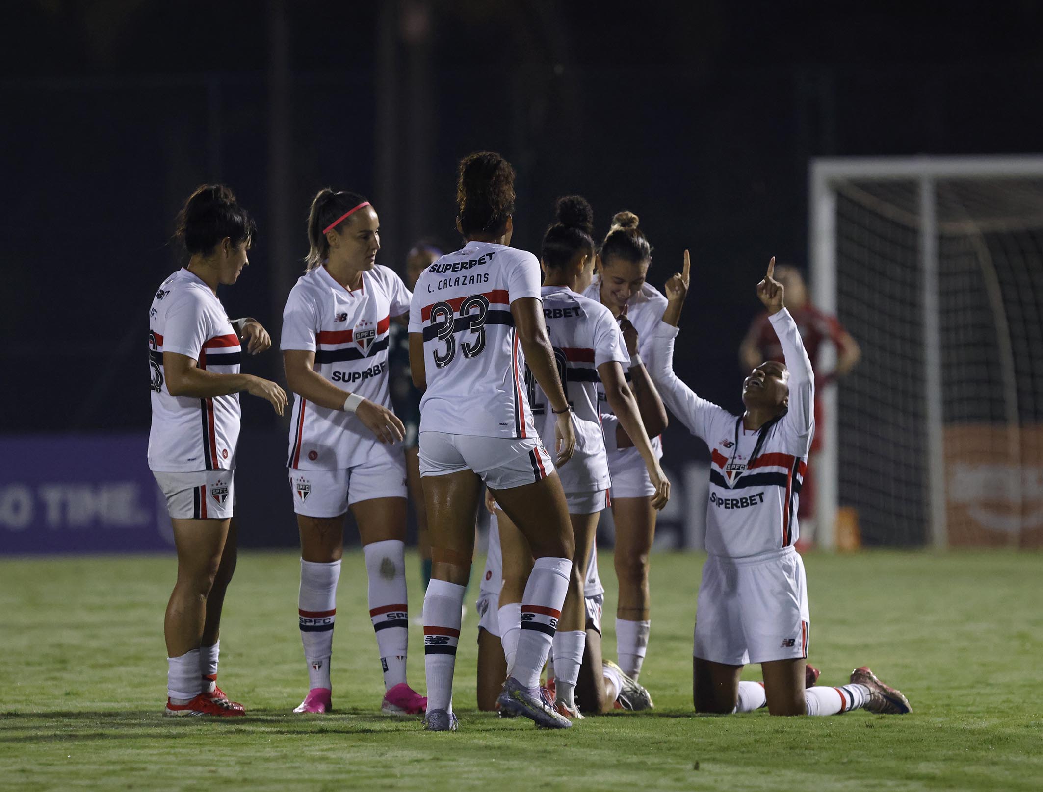 De virada, São Paulo vence o Atlético-MG pelo Brasileiro feminino ...