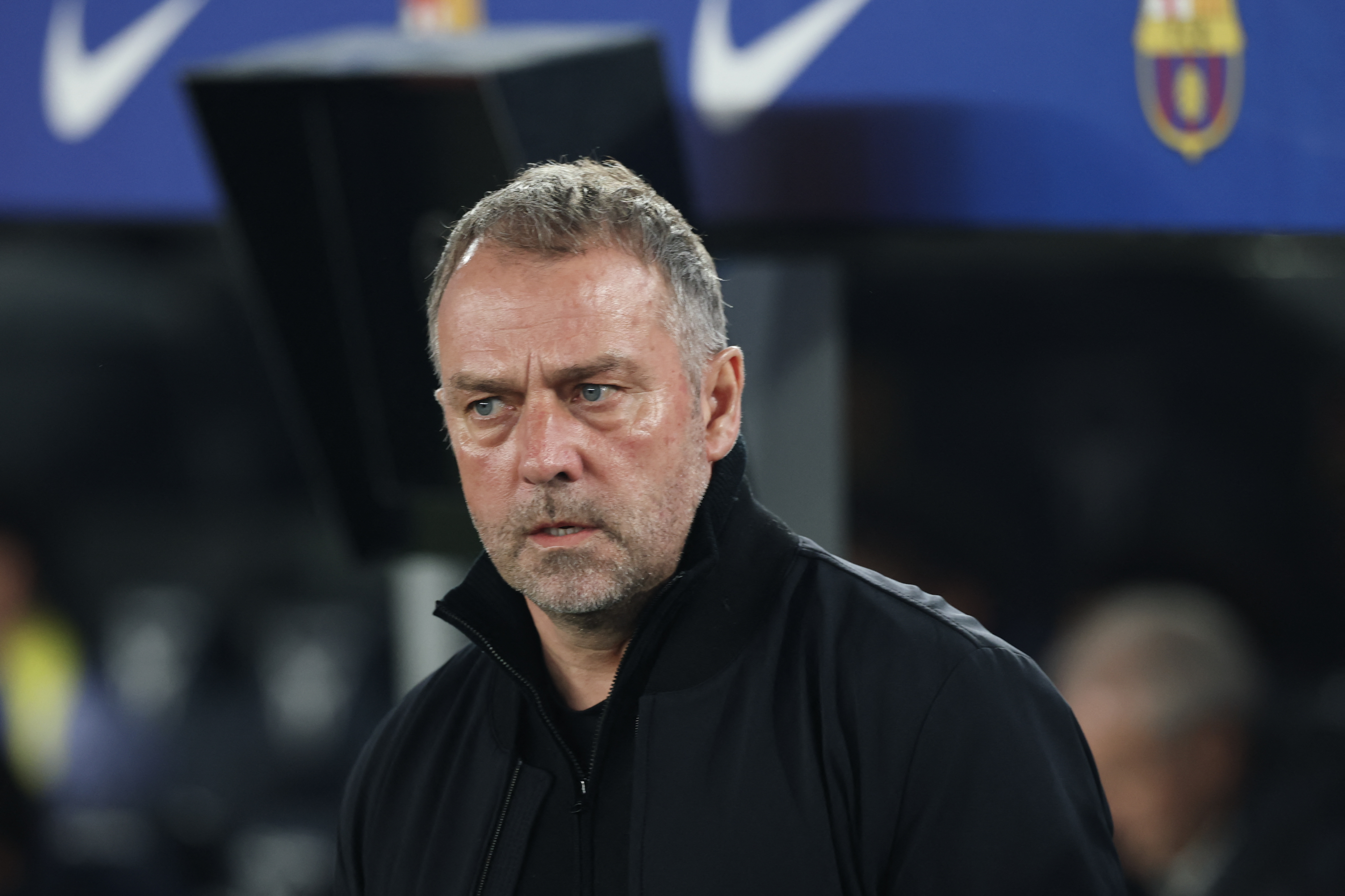 Flick admite que Barça precisa de reforços no ataque