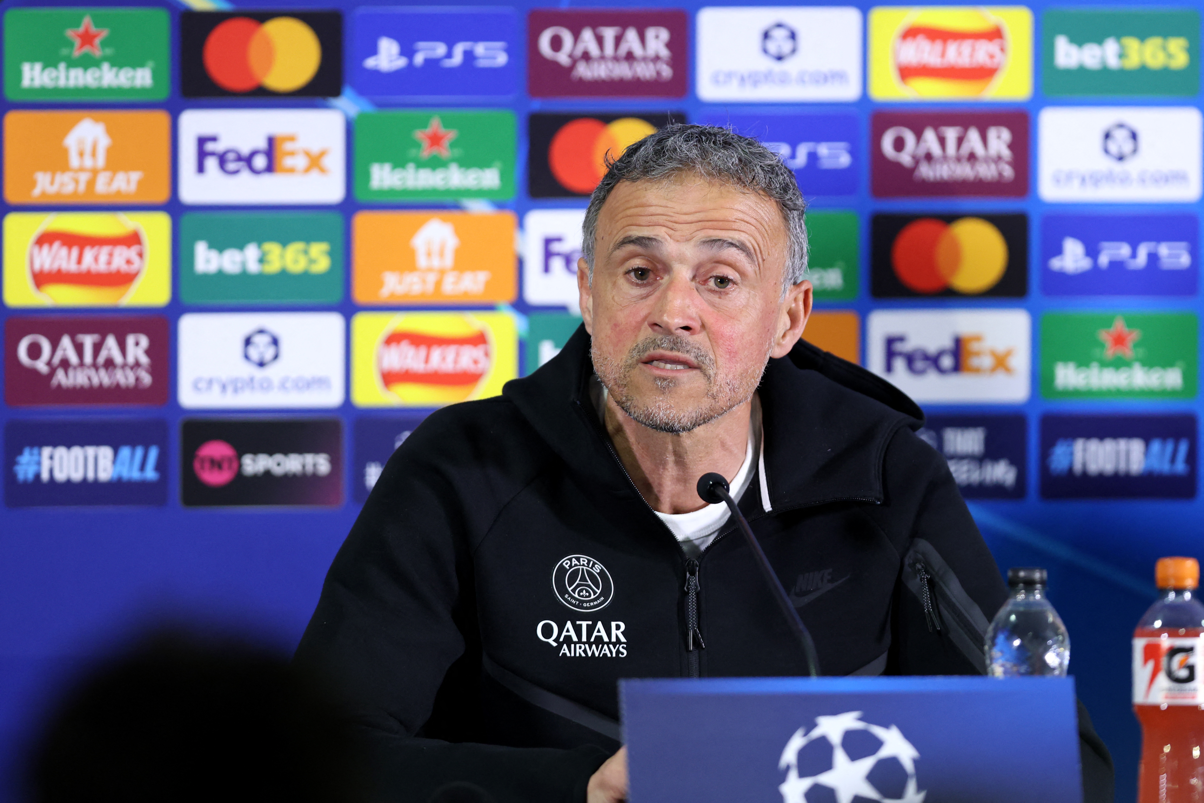Técnico do PSG celebra vaga na final da Champions e diz se estuda poupar na reta final do Francês