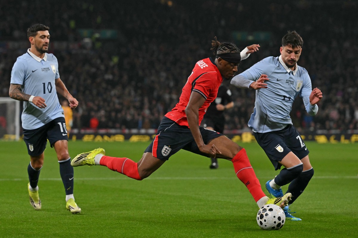 Piquerez Retorna ao Palmeiras e Passa por Avaliação Médica Pós-Entorse no Tornozelo