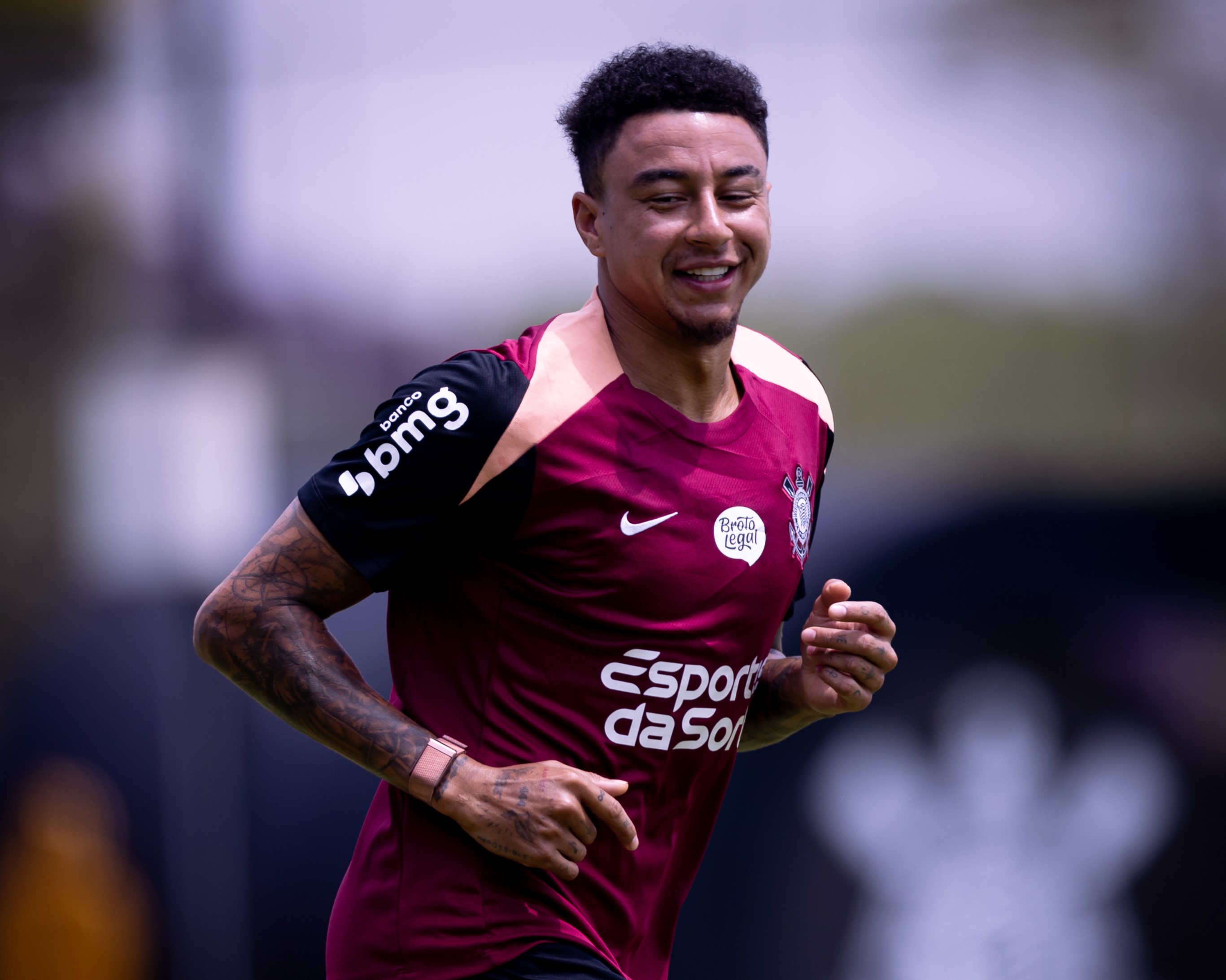 Corinthians Intensifica Preparação Tática com Lingard para Enfrentar o Coritiba