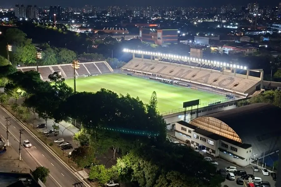 Após pedido de Corinthians FPF libera Fazendinha para jogos noturnos após reforma