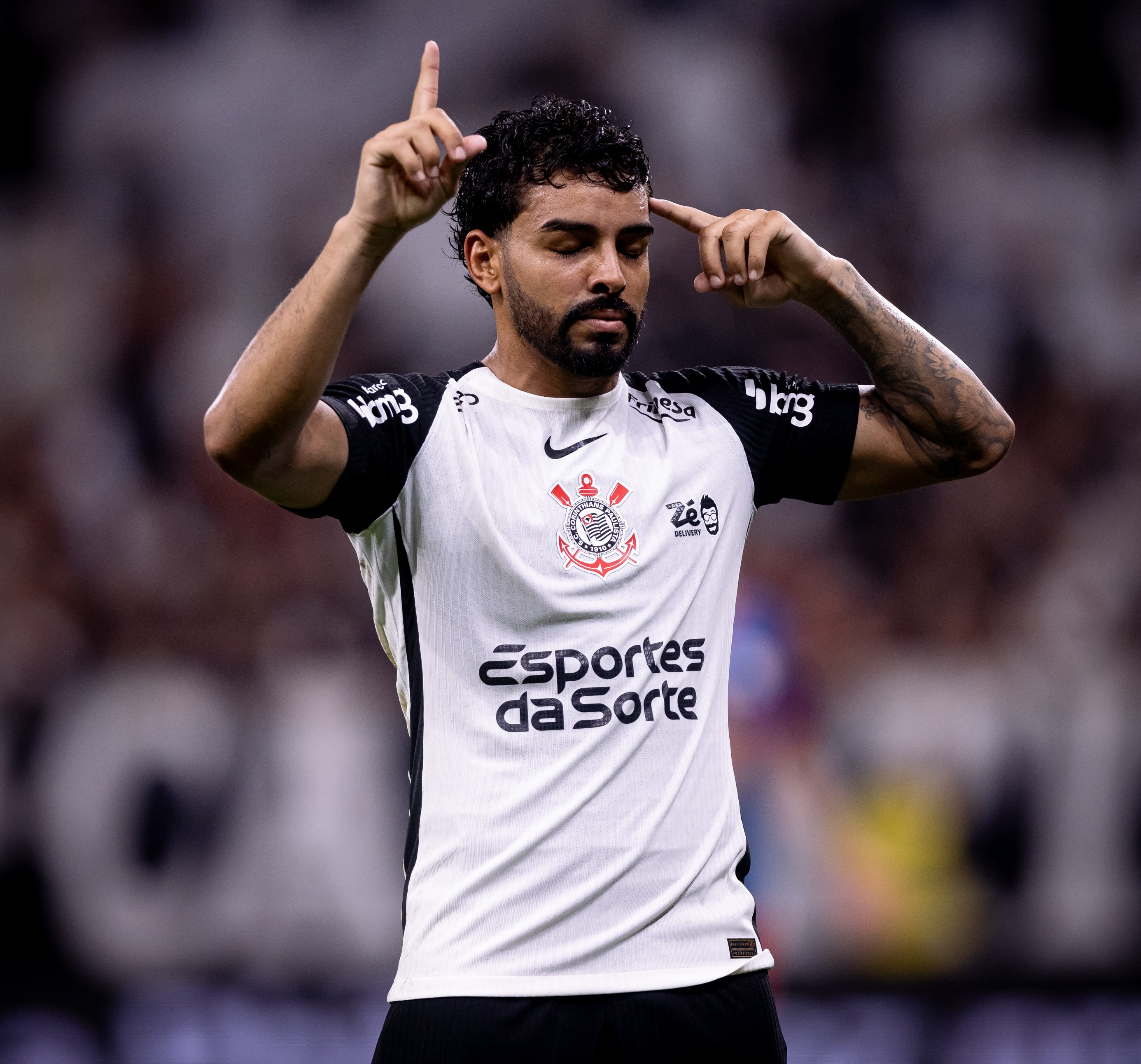 Laterais da Série A em Destaque: Jogador do Corinthians Lidera Estatísticas Impressivas