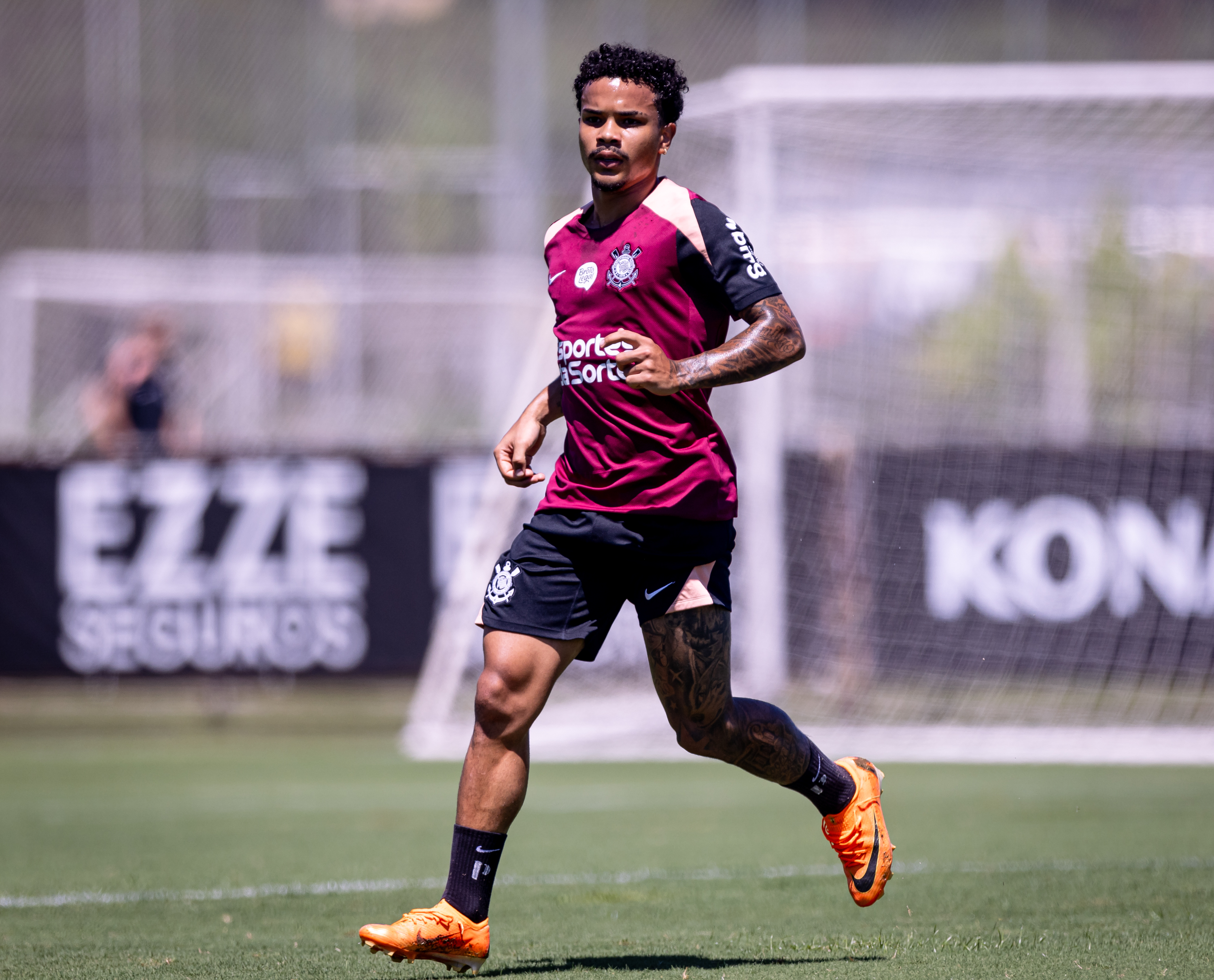 Corinthians finaliza preparação para o clássico com retorno iminente de jogador-chave