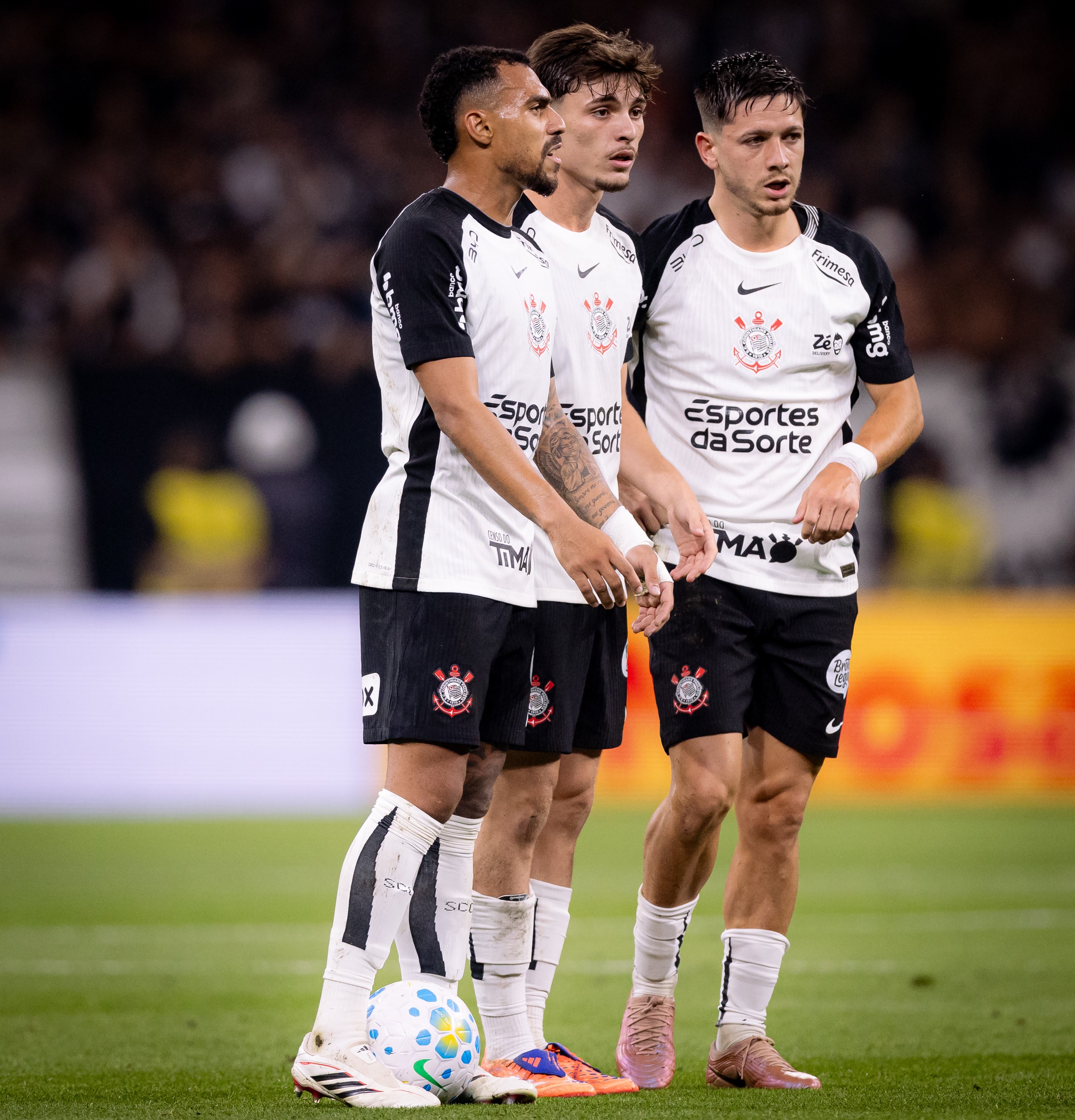 Corinthians Anuncia Retorno de Jogadores em Data Fifa para Reforçar Elenco