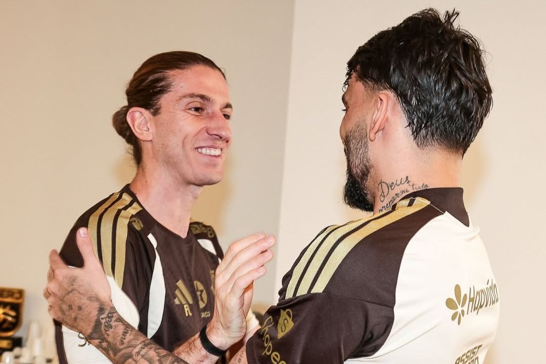 Paquetá Expressa Gratidão a Filipe Luís Por Retorno ao Futebol