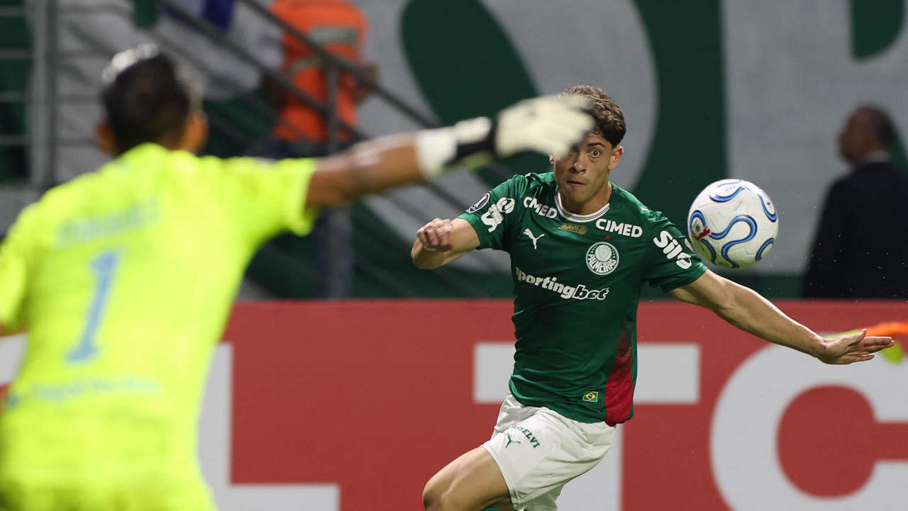 Flaco López brilha e Carlos Miguel assegura a vitória do Palmeiras na Libertadores