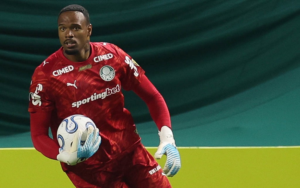 Carlos Miguel Enaltece Vitória na Libertadores e Destaca Evolução Coletiva do Palmeiras