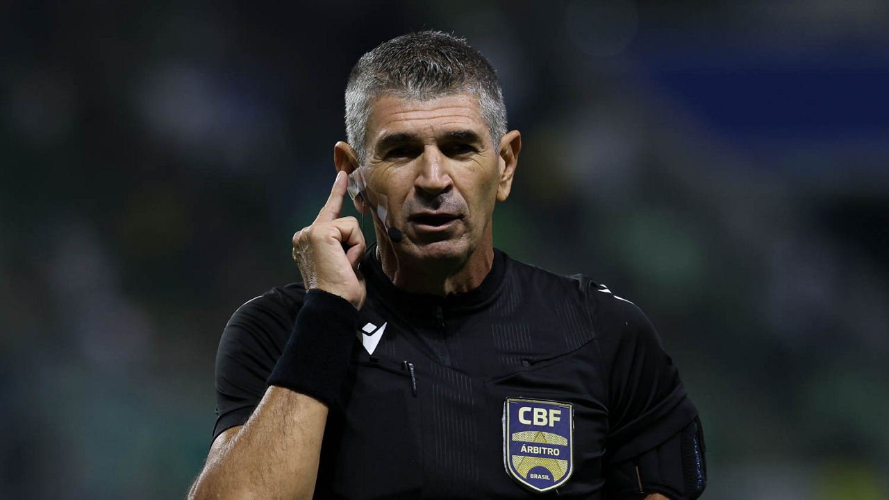 CBF Revela Áudios do VAR Sobre Decisões Controversas em Palmeiras x Jacuipense