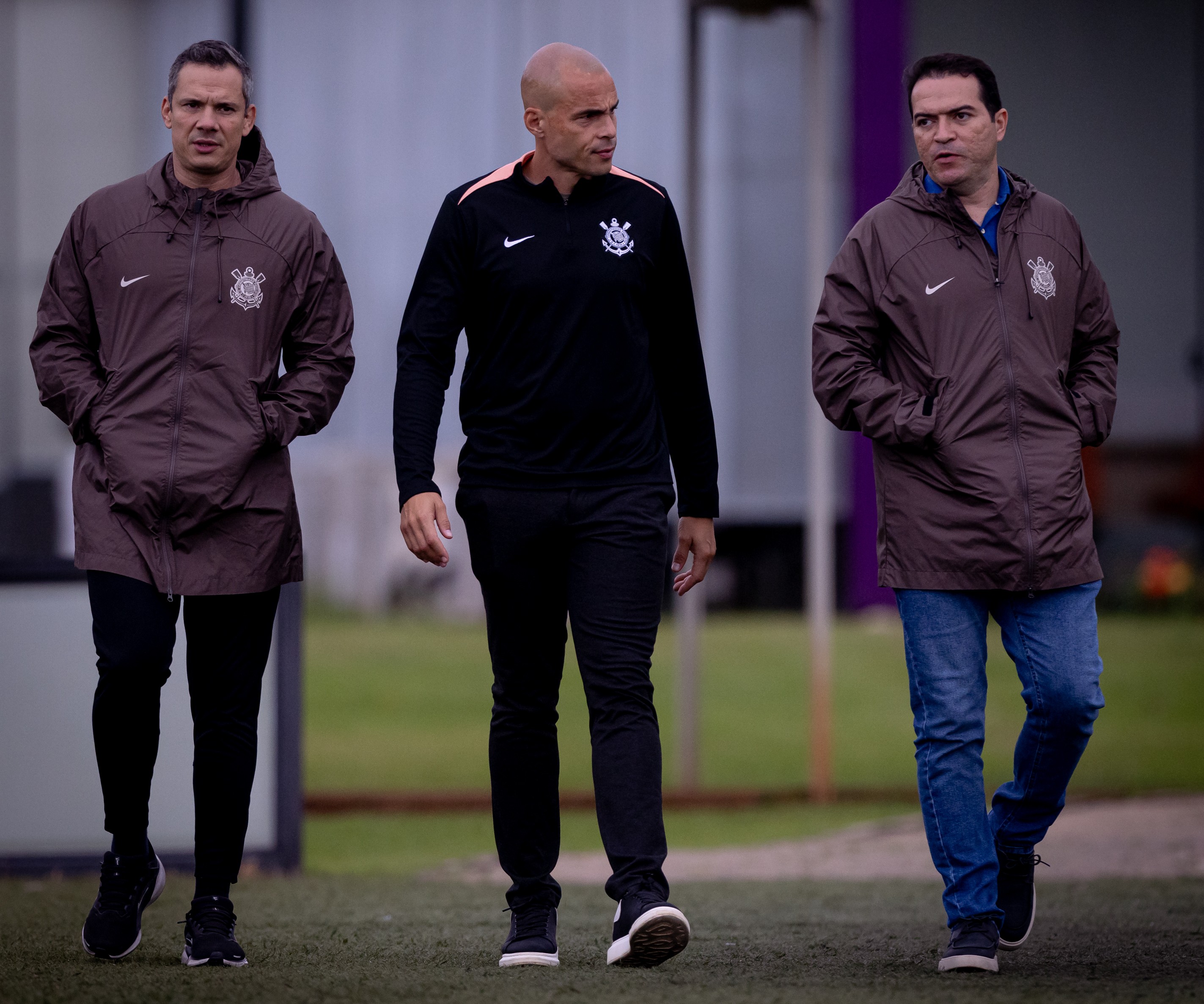 Gerente do Corinthians comenta expulsão de André e destaca diálogo positivo com o atleta: 