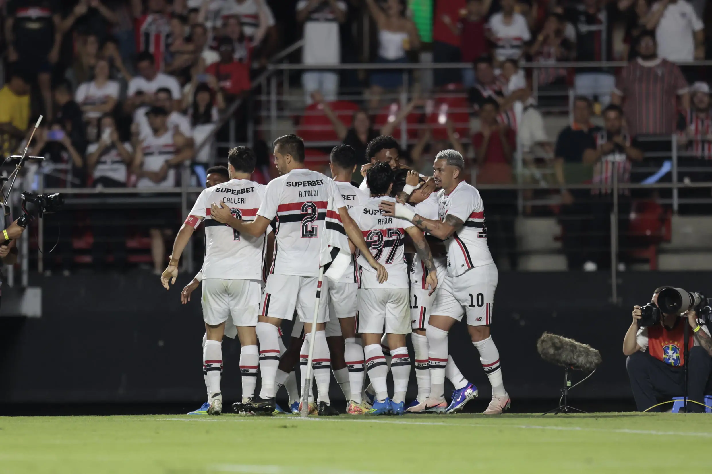 São Paulo busca reverter tradição de estreias irregulares na Sul-Americana