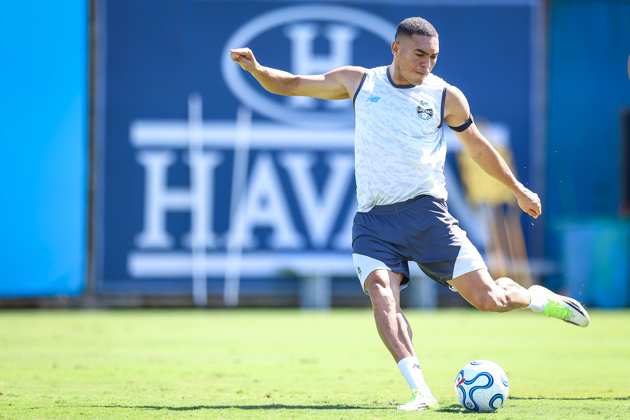 Grêmio e Deportivo Riestra se enfrentam na Sul-Americana: onde assistir e escalações confirmadas